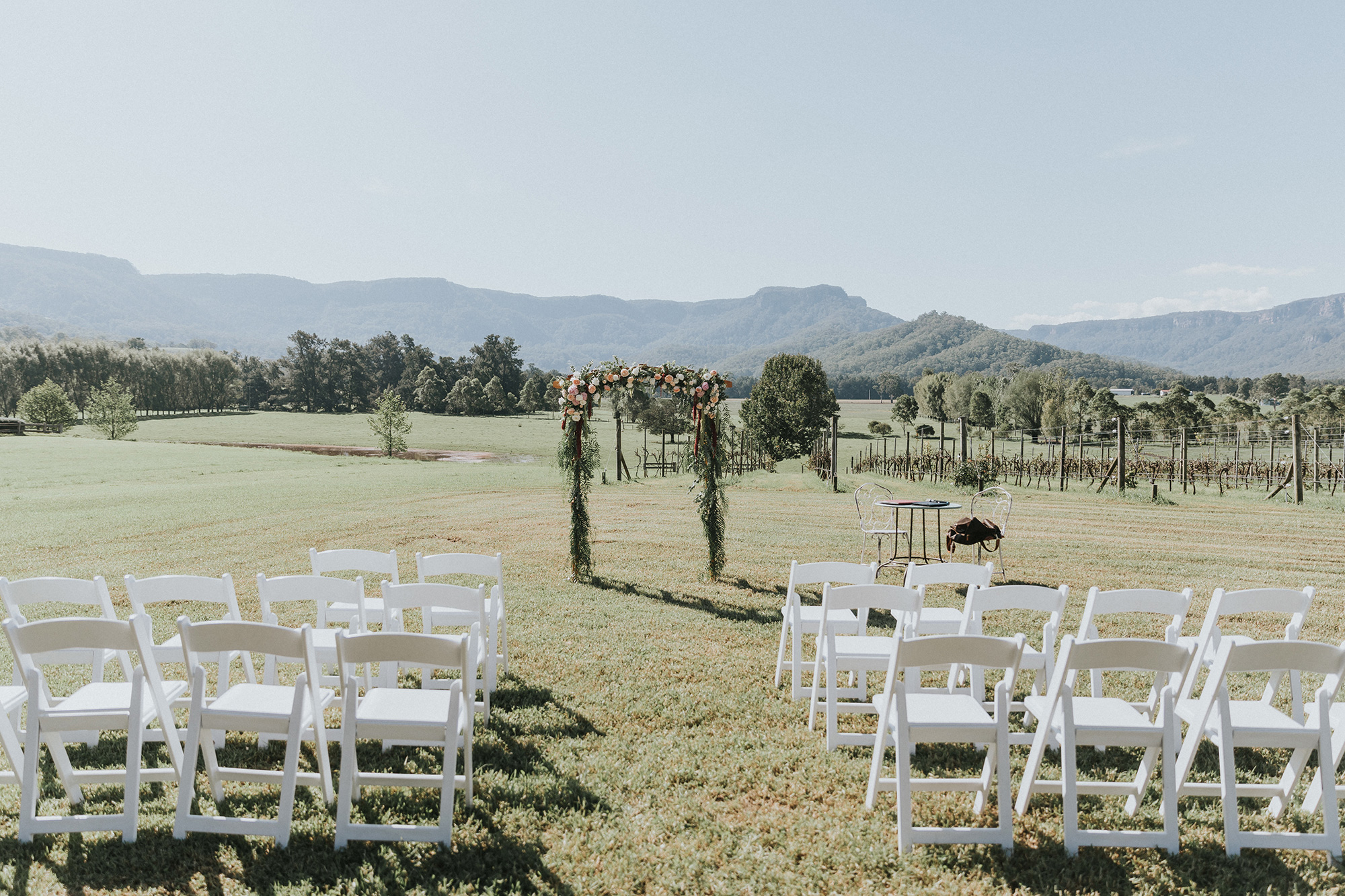 Karly Jonathon Elegant Barn Wedding Jonathan David Photography 017