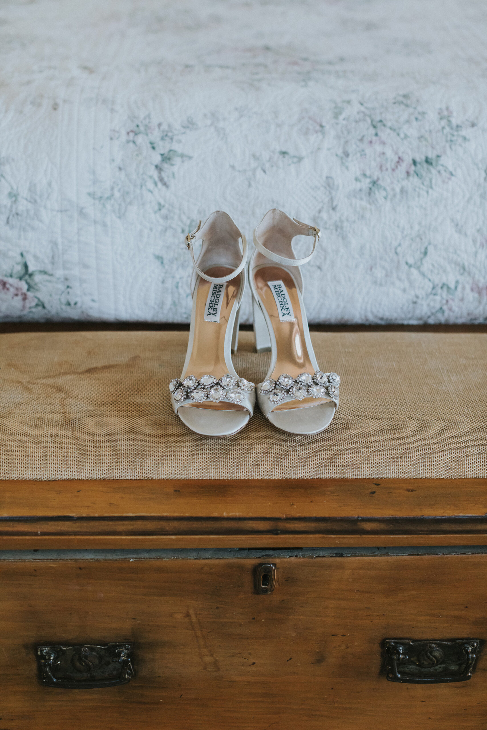 Karly Jonathon Elegant Barn Wedding Jonathan David Photography SBS 007 scaled