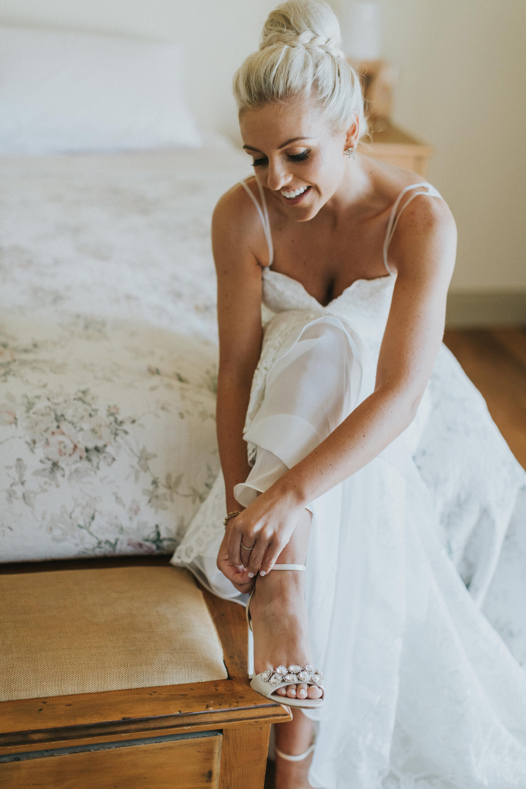 Karly Jonathon Elegant Barn Wedding Jonathan David Photography SBS 012 scaled