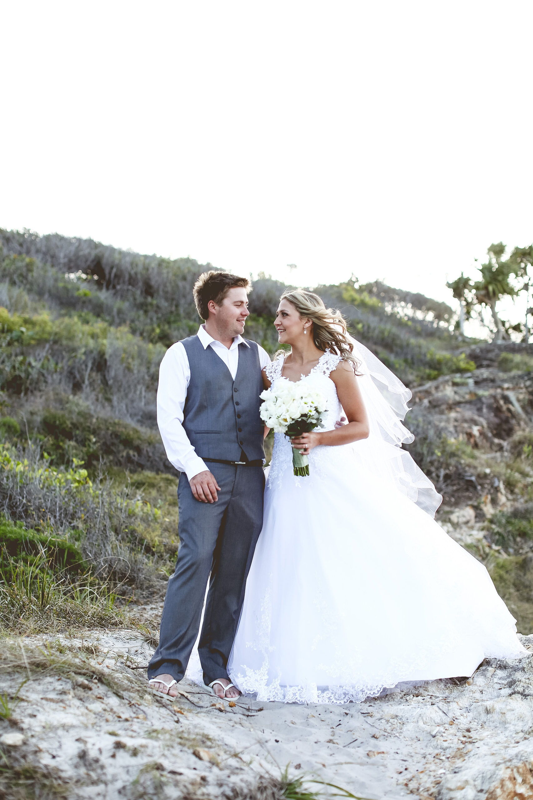 Kassie_Reece_Beach-Wedding_033