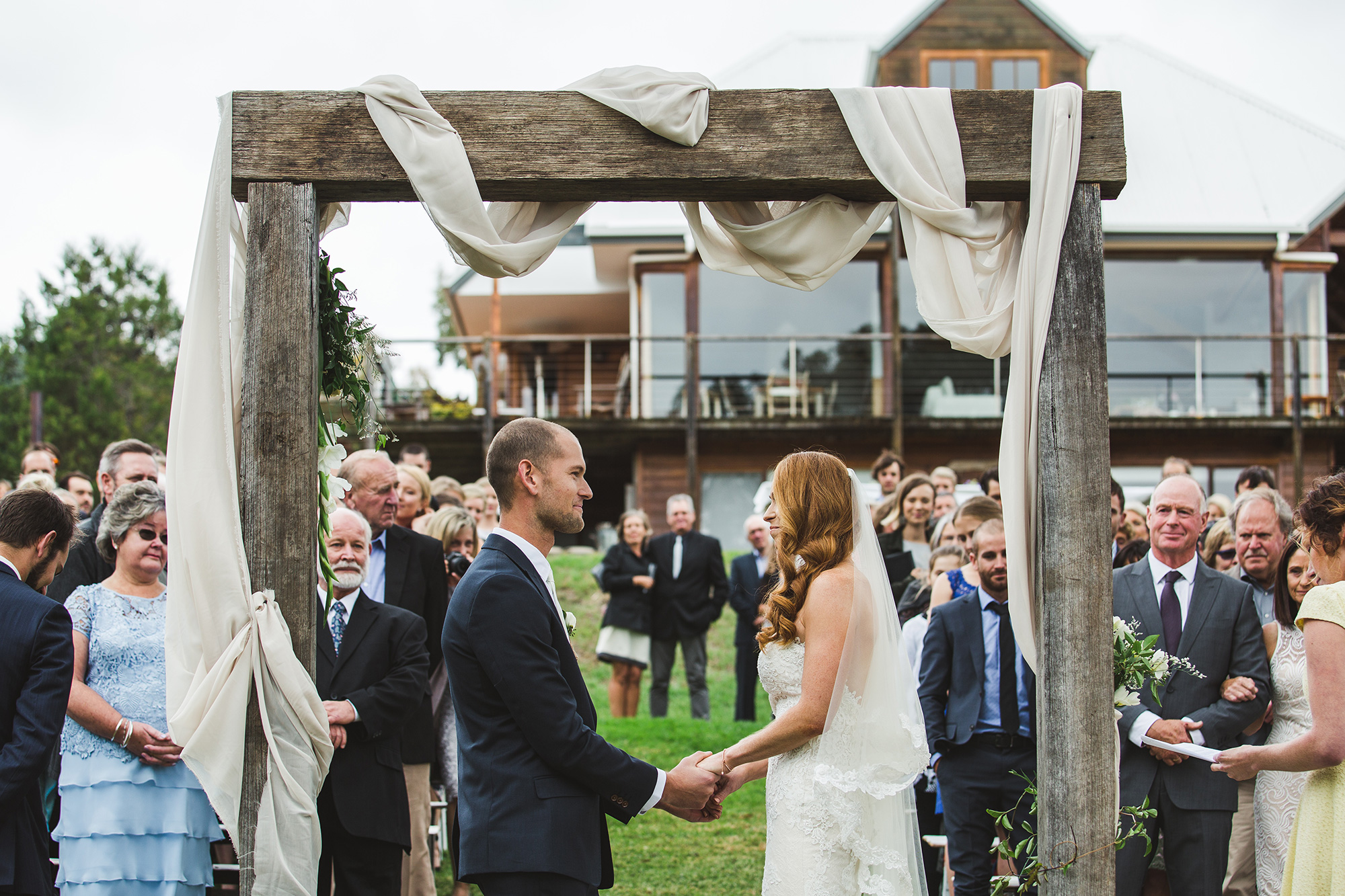 Kate_Chris_Rustic-Outdoor-Wedding_009