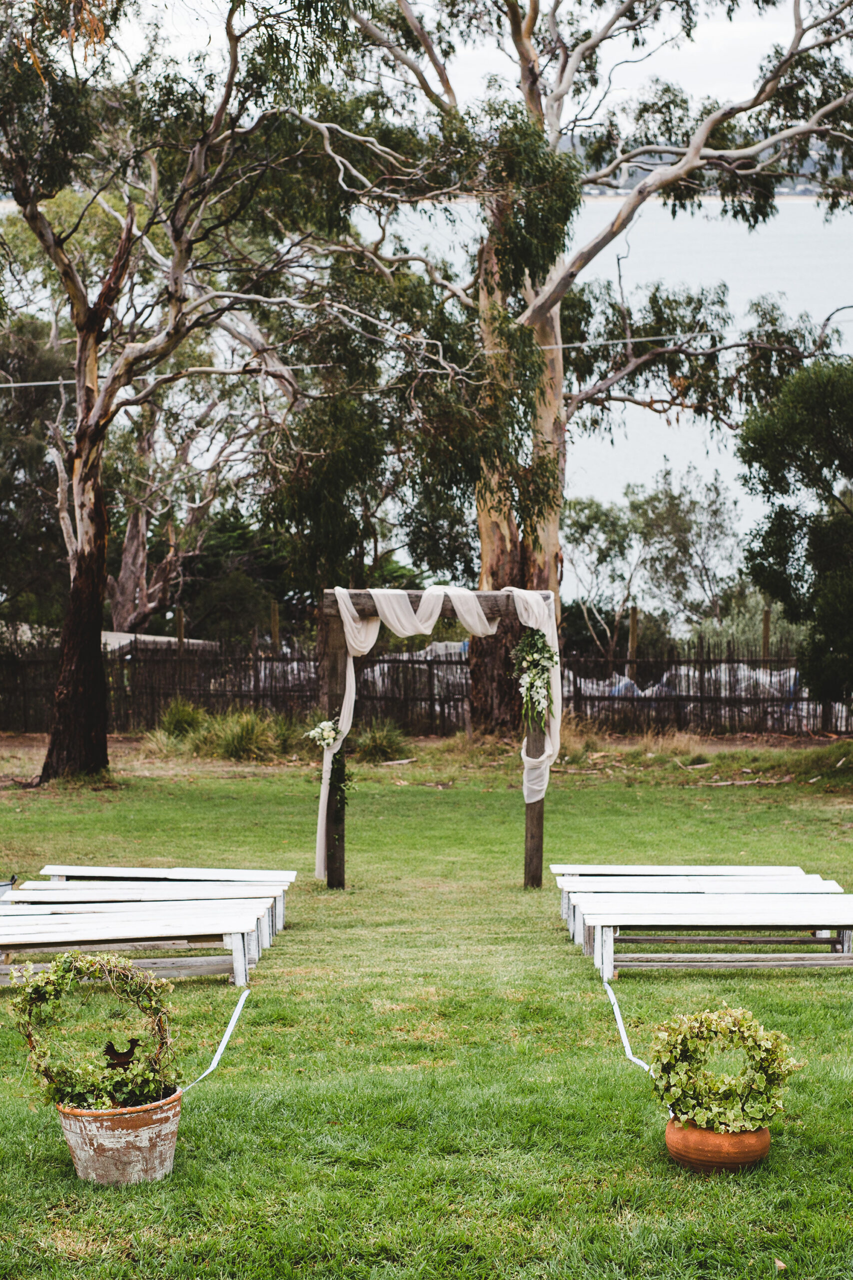 Kate_Chris_Rustic-Outdoor-Wedding_SBS_001