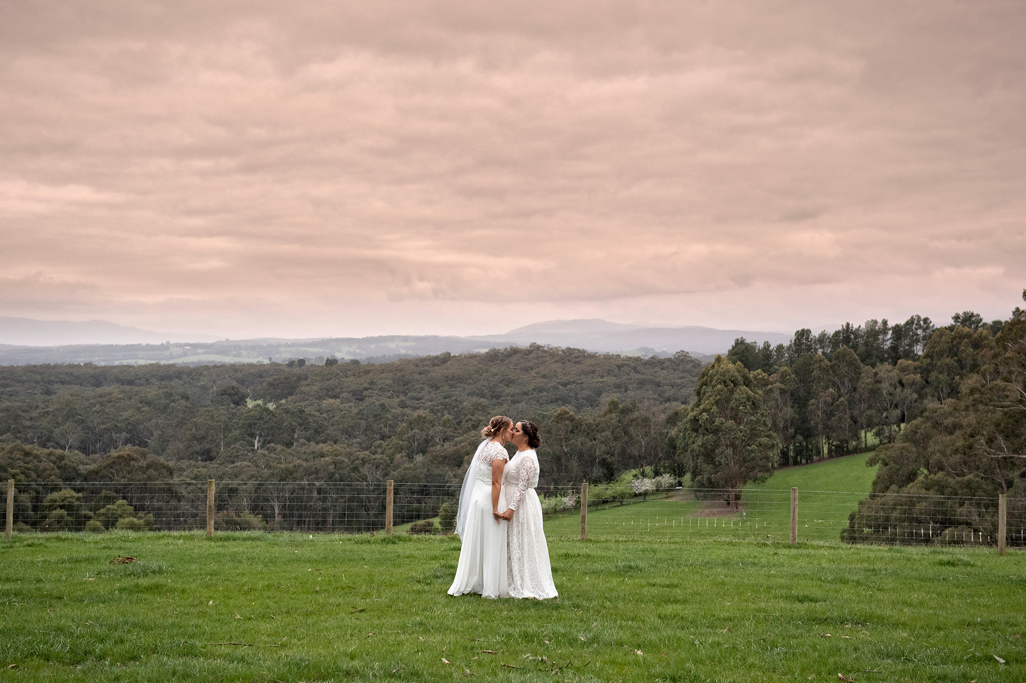 Kate Emma Rustic Wedding Touch of Flash Photography FAV 009