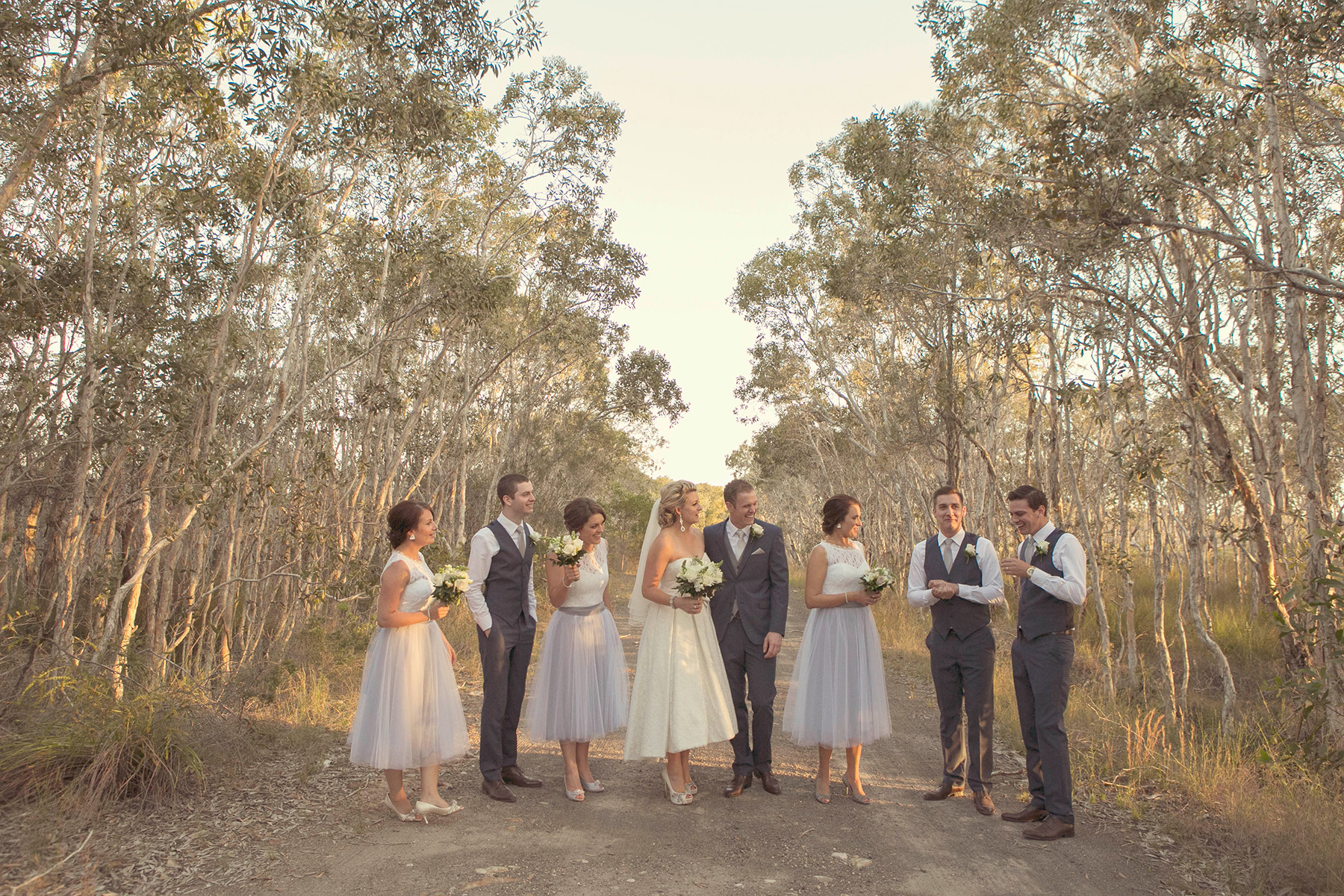 Kate_Pete_Vintage-Romantic-Wedding_030