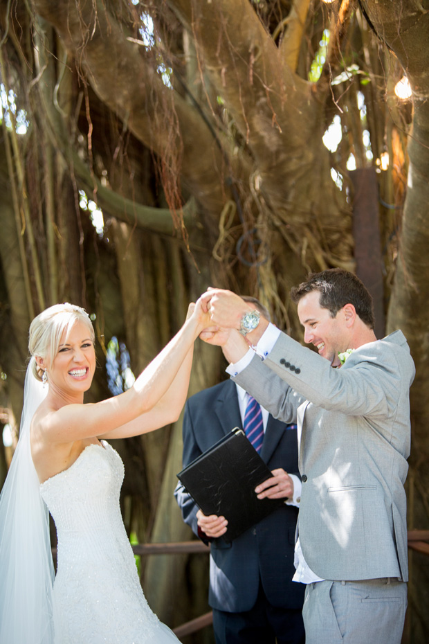 Kate_Rowan_Vintage-Beach-Wedding_029