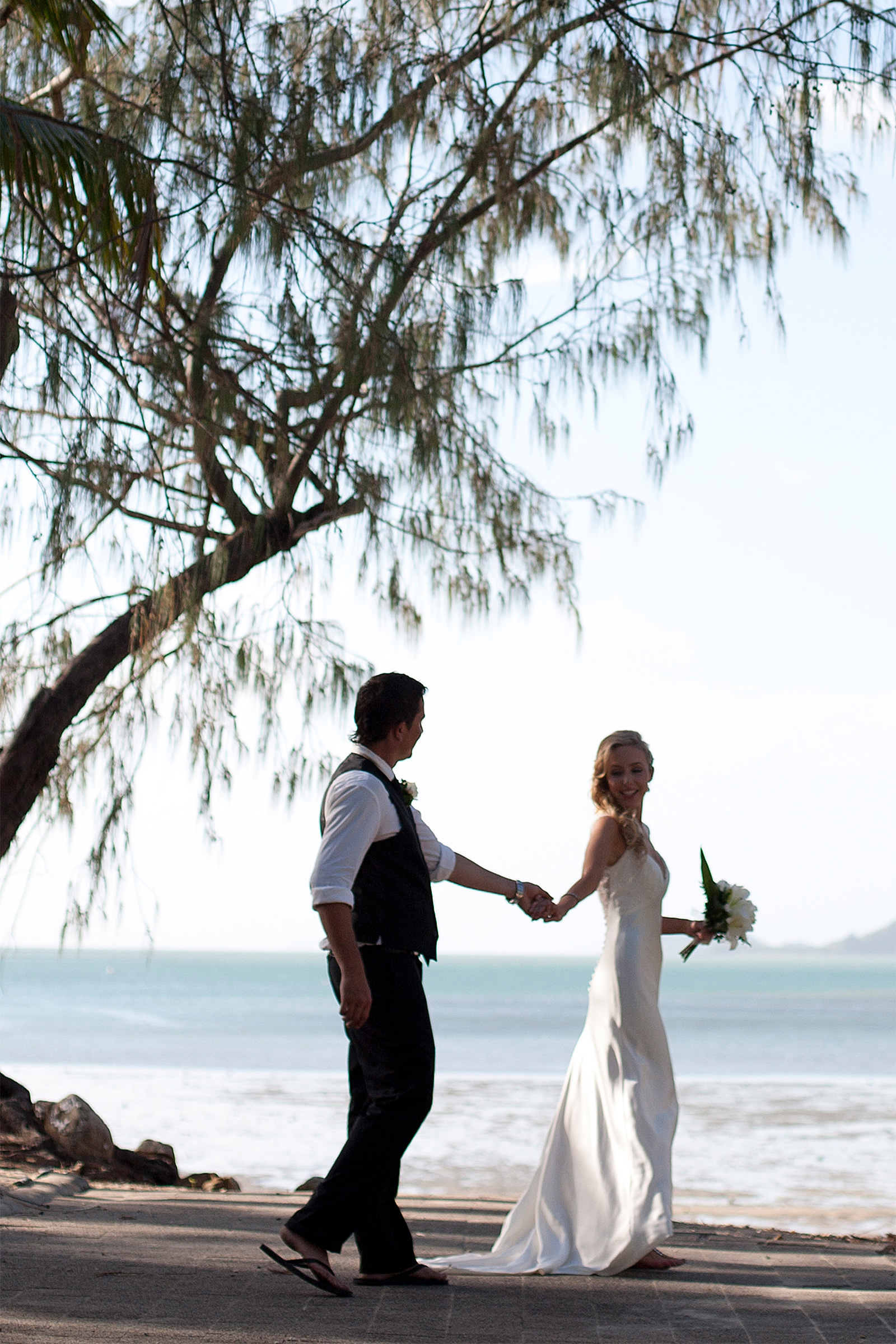 Kate_Tor_Beach-Wedding_SBS_002