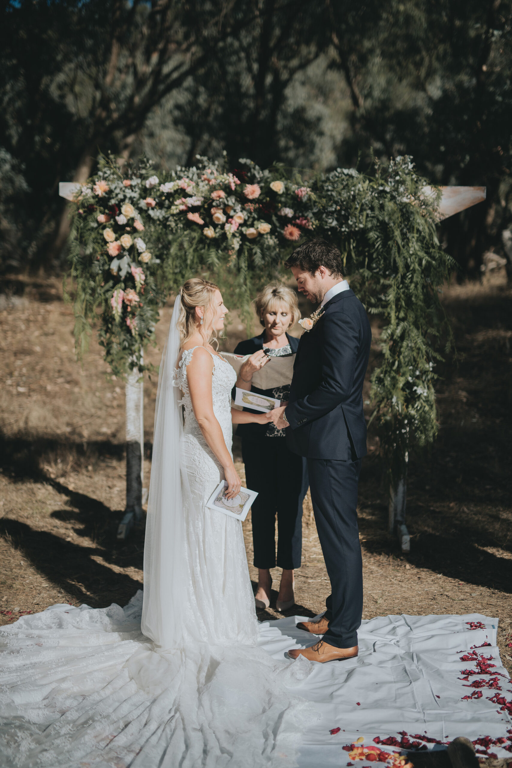 Kate_Tristan_Country-Rustic-Wedding_007