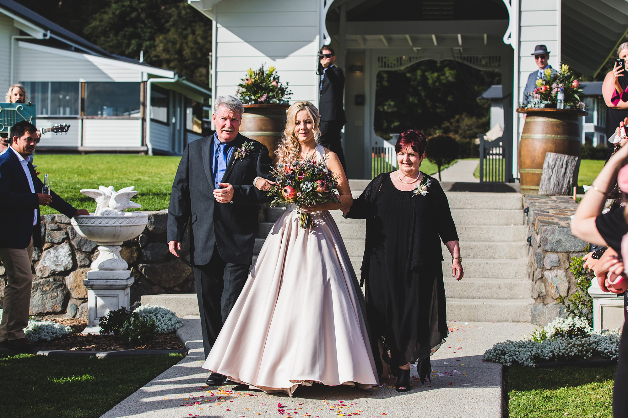 Kathleen_Tyrone_Vintage-Country-Wedding_Adriana-Watson-Photography_018