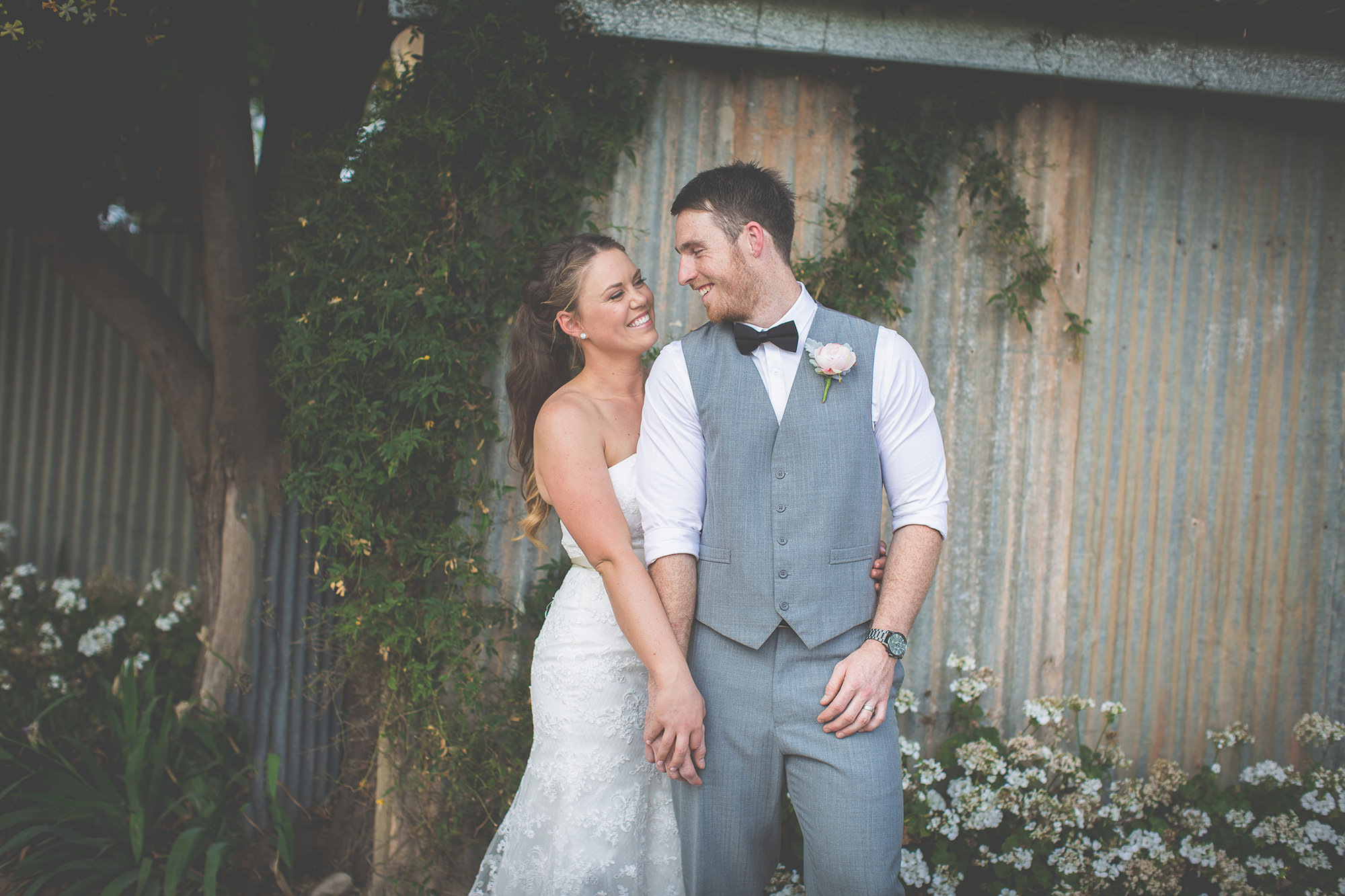 Kathryn_Justin_Rustic-Garden-Wedding_026