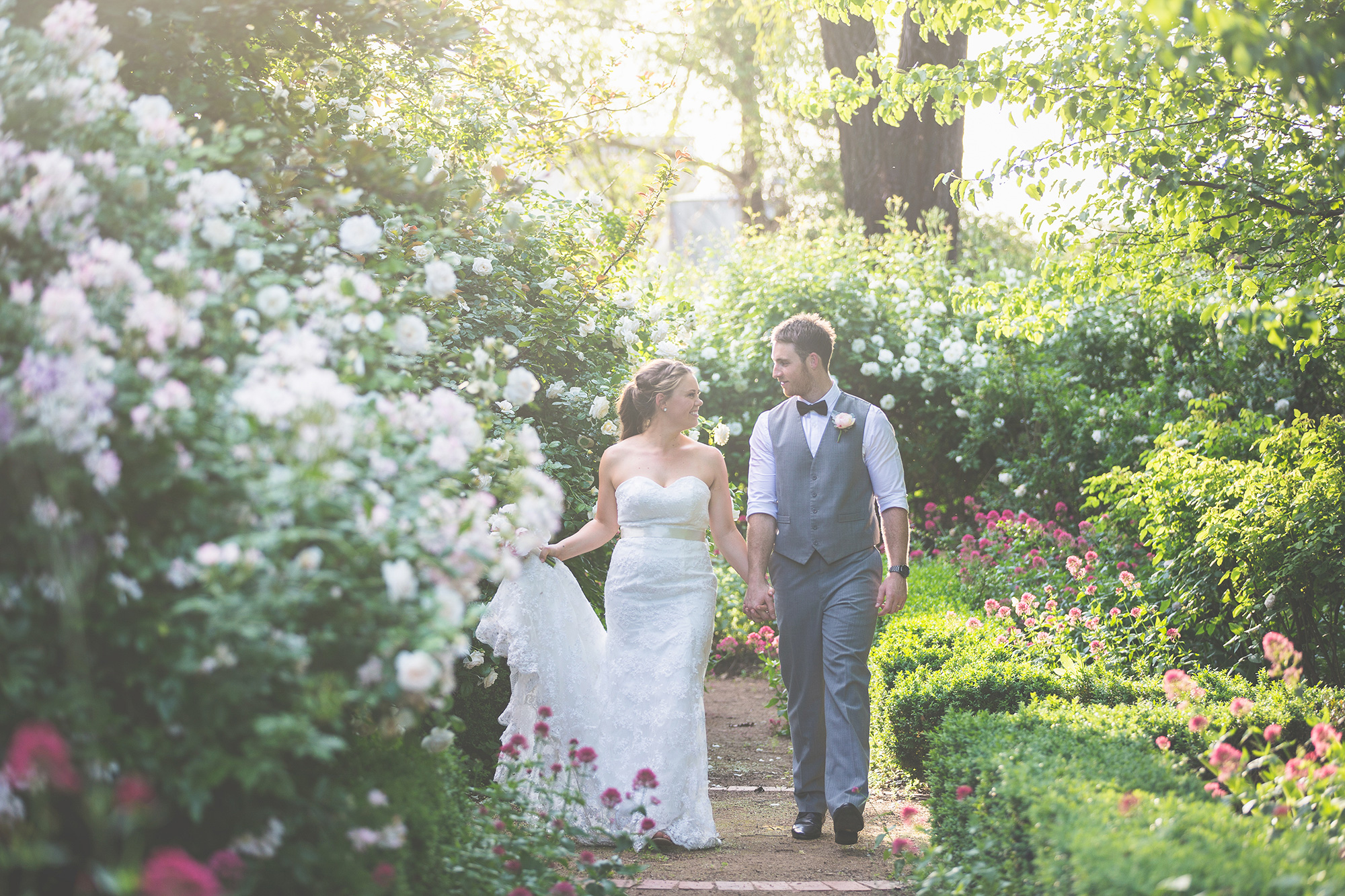 Kathryn_Justin_Rustic-Garden-Wedding_038