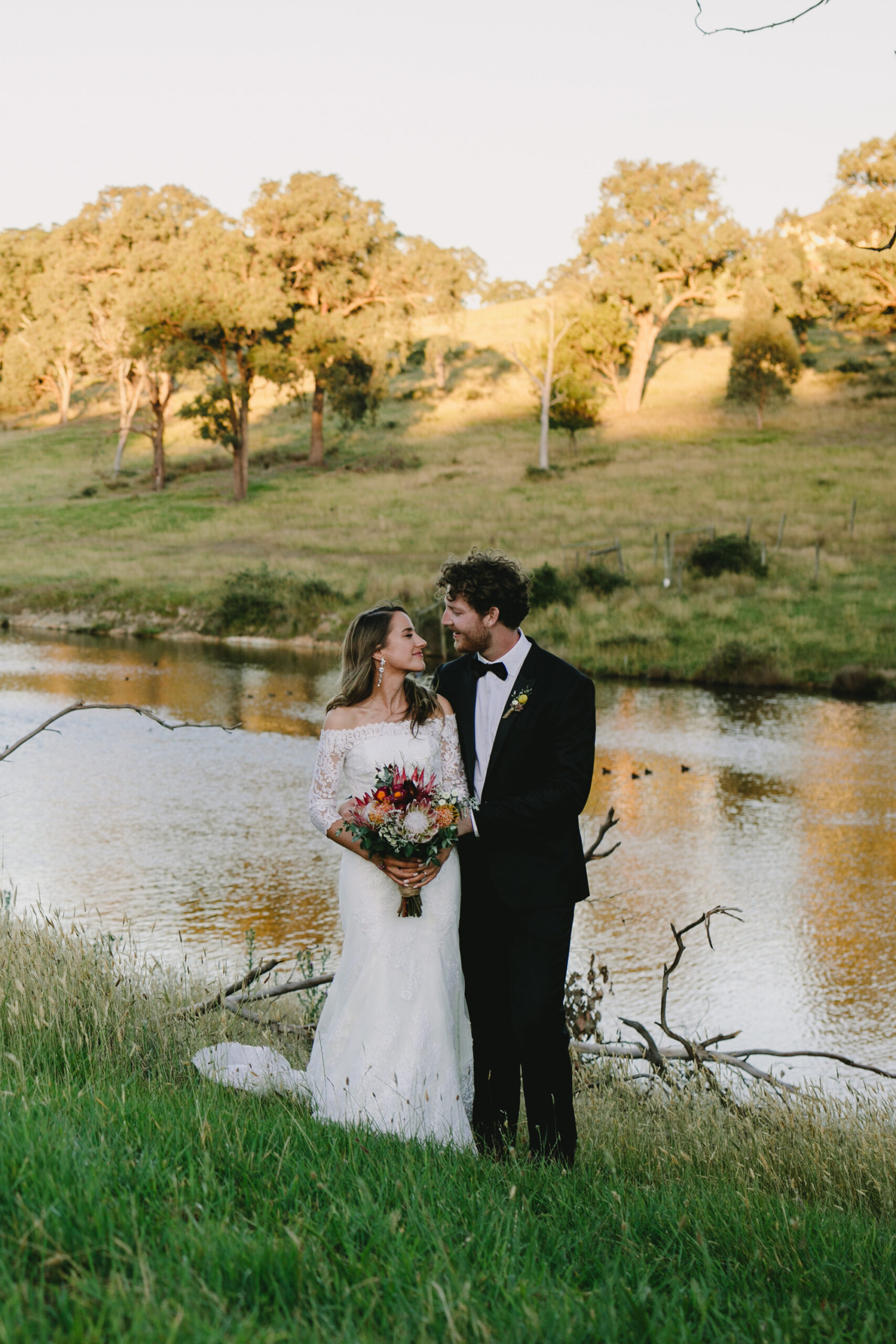 Understated elegance rules Katie and Andrew's rustic contemporary ...