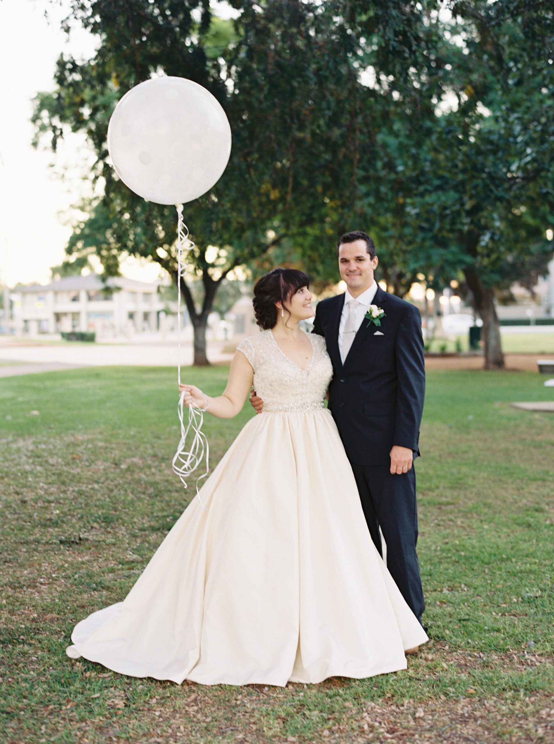 Katie_Josh_Simple-Elegant-Wedding_Sheri-McMahon-Photography_040