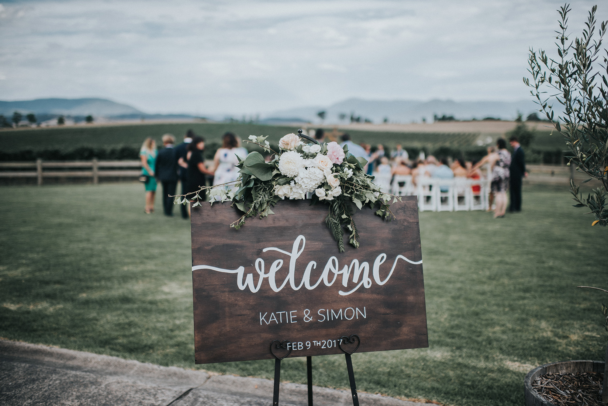 Katie_Simon_Modern-Rustic-Wedding_036