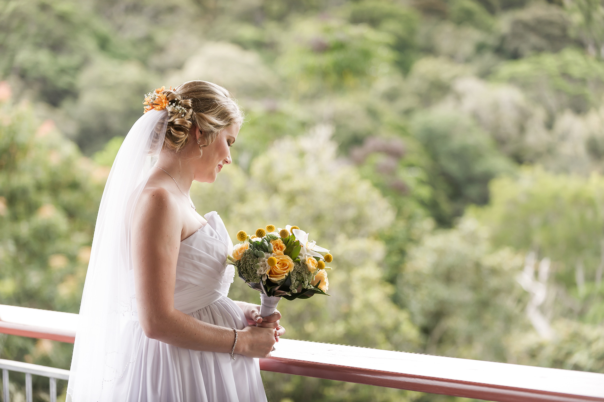 Kayla_Steve_Rainforest-Wedding_006