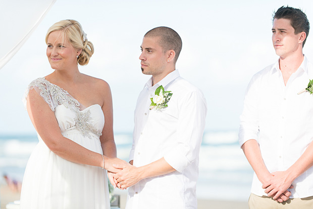 Kayley_Howard_Beach-Wedding_019