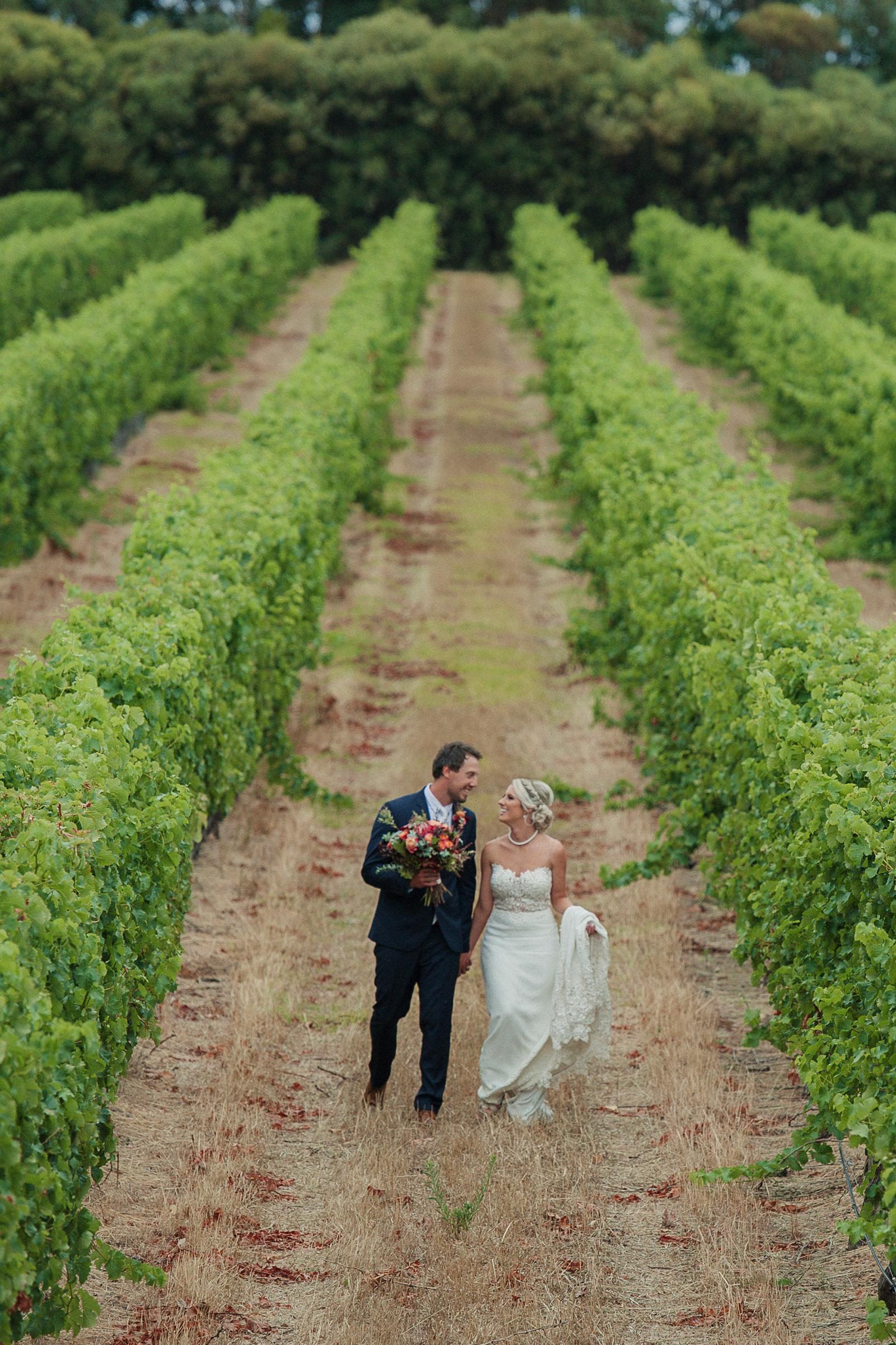 Kayley_Scott_Country-Vineyard-Wedding_SBS_025