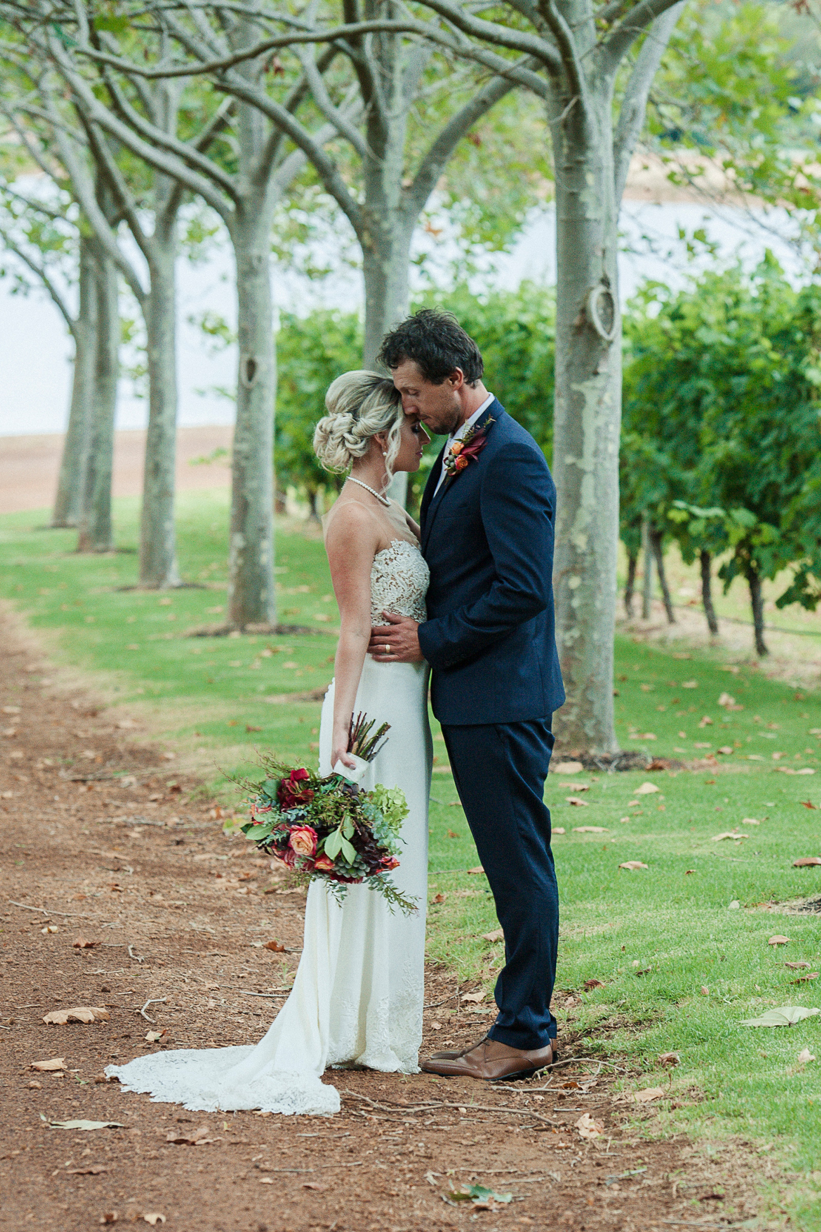 Kayley_Scott_Country-Vineyard-Wedding_SBS_029