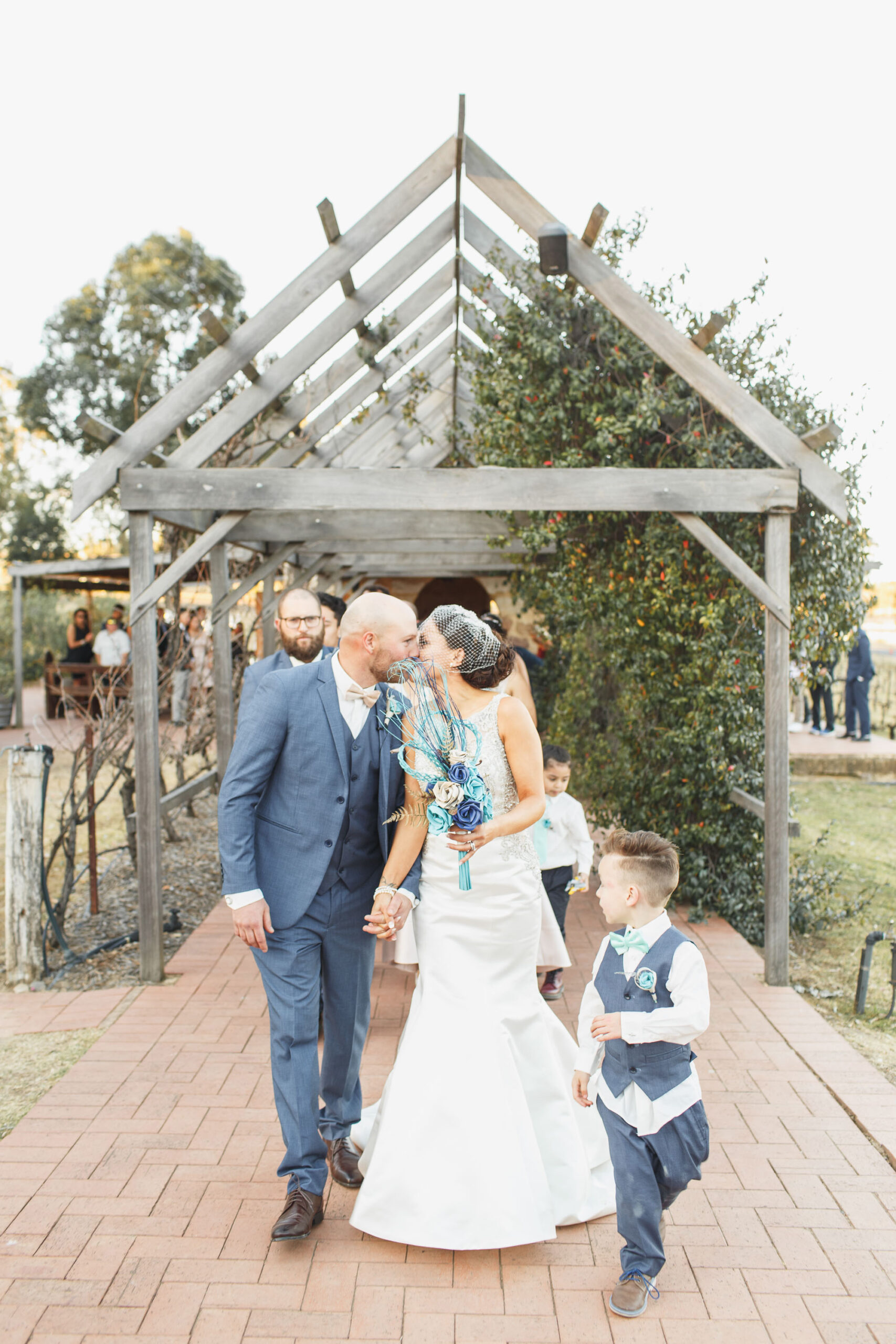 Kiley_Thomas_Vintage-Rustic-Wedding_Xtraordinary-Photography_SBS_021