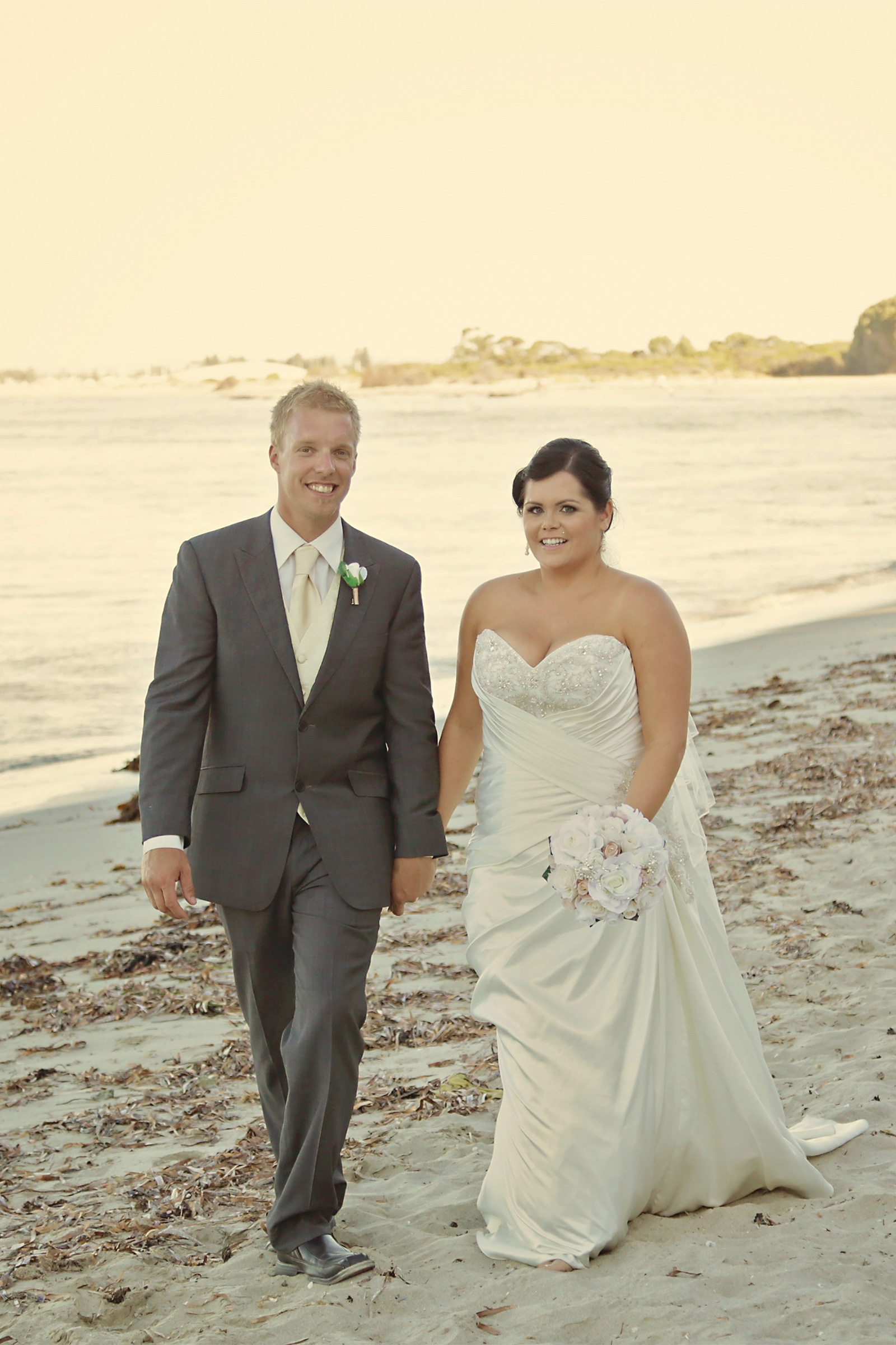 Kim_James_Beach-Wedding_SBS_022