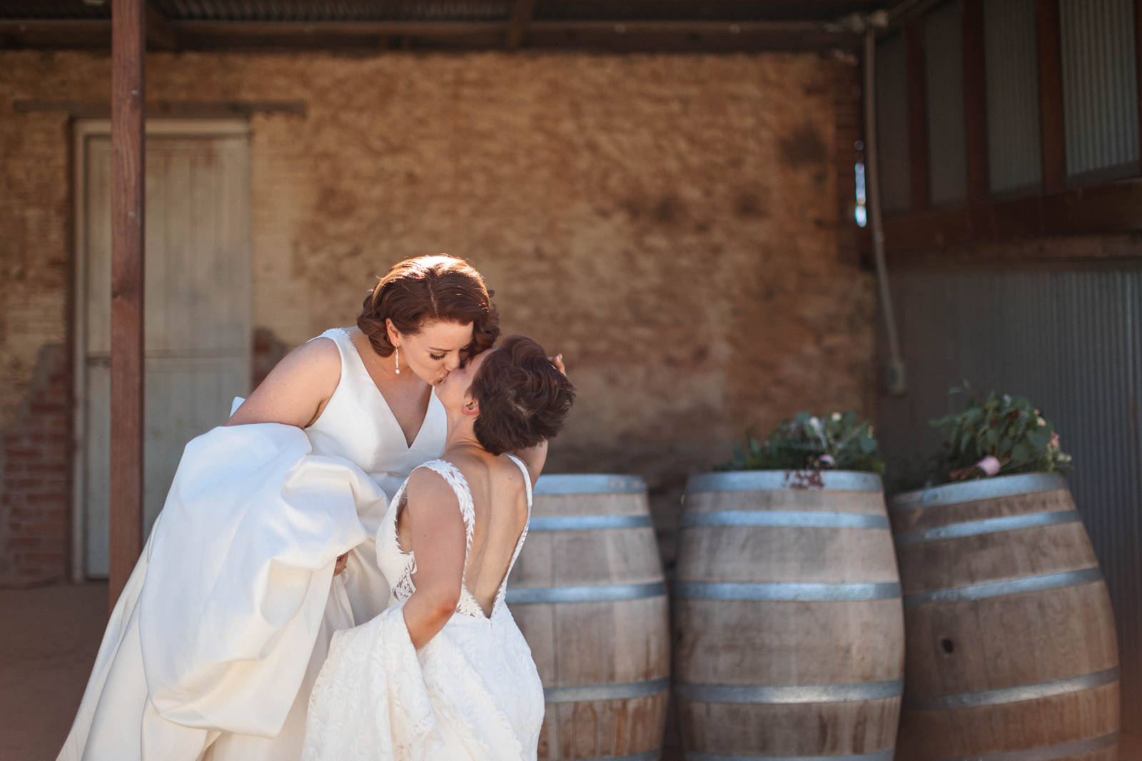 Luxury Barossa Valley wedding for Firlie and Raegan at The Kingsford Barossa. Photos by James Field Photography.