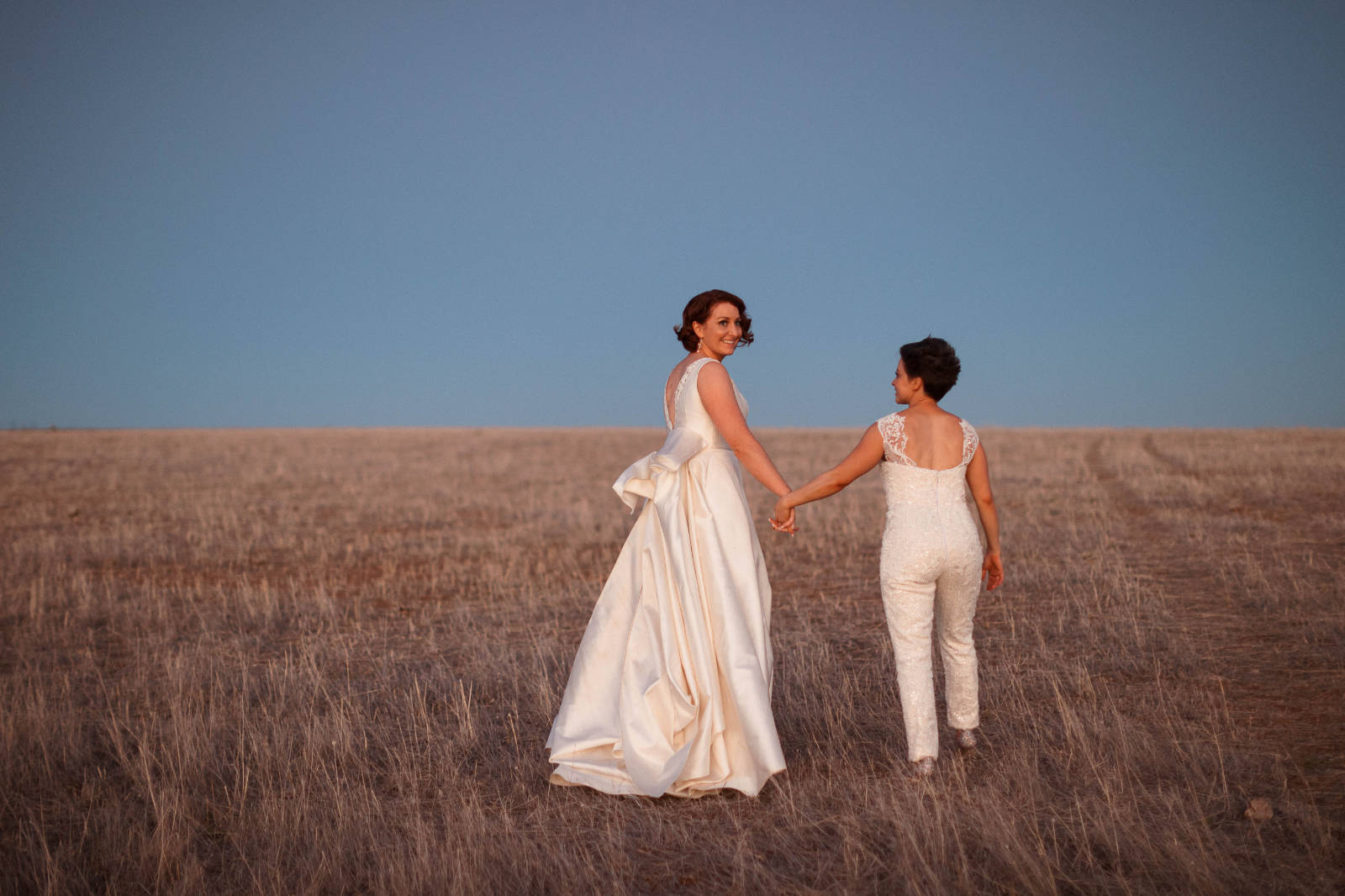 Luxury Barossa Valley wedding for Firlie and Raegan at The Kingsford Barossa. Photos by James Field Photography.