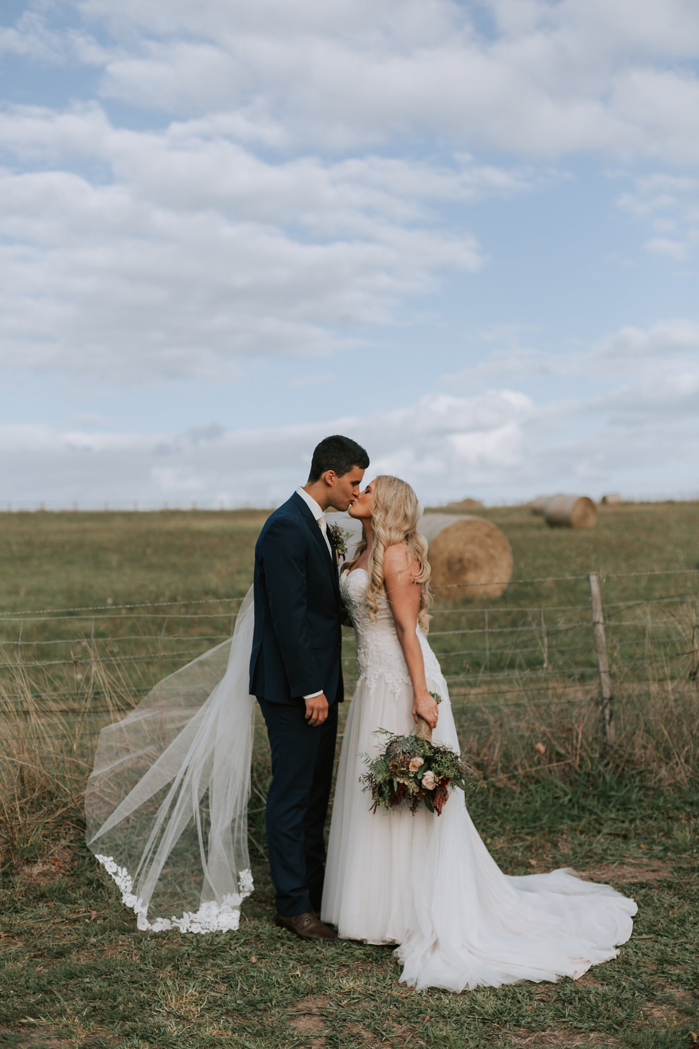 Kristy_Ben_Rustic-Wedding_021