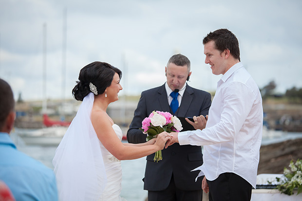 Kylie_Luke_Beach-Wedding_018