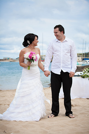 Kylie_Luke_Beach-Wedding_309_025