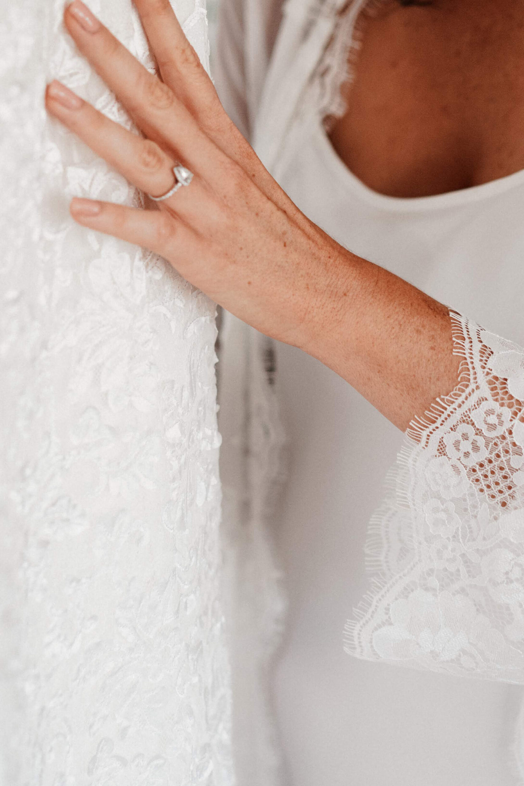 Larissa Anthony Elegant Wedding Luke Middlemiss SBS 007 scaled
