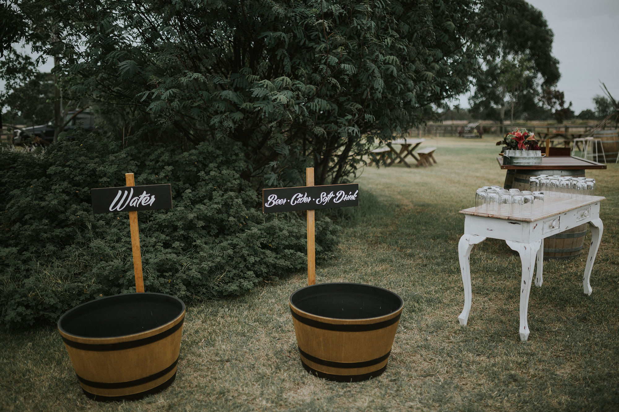 Laura_Aiden_Rustic-Wedding_Ebony-Blush-Photography_001