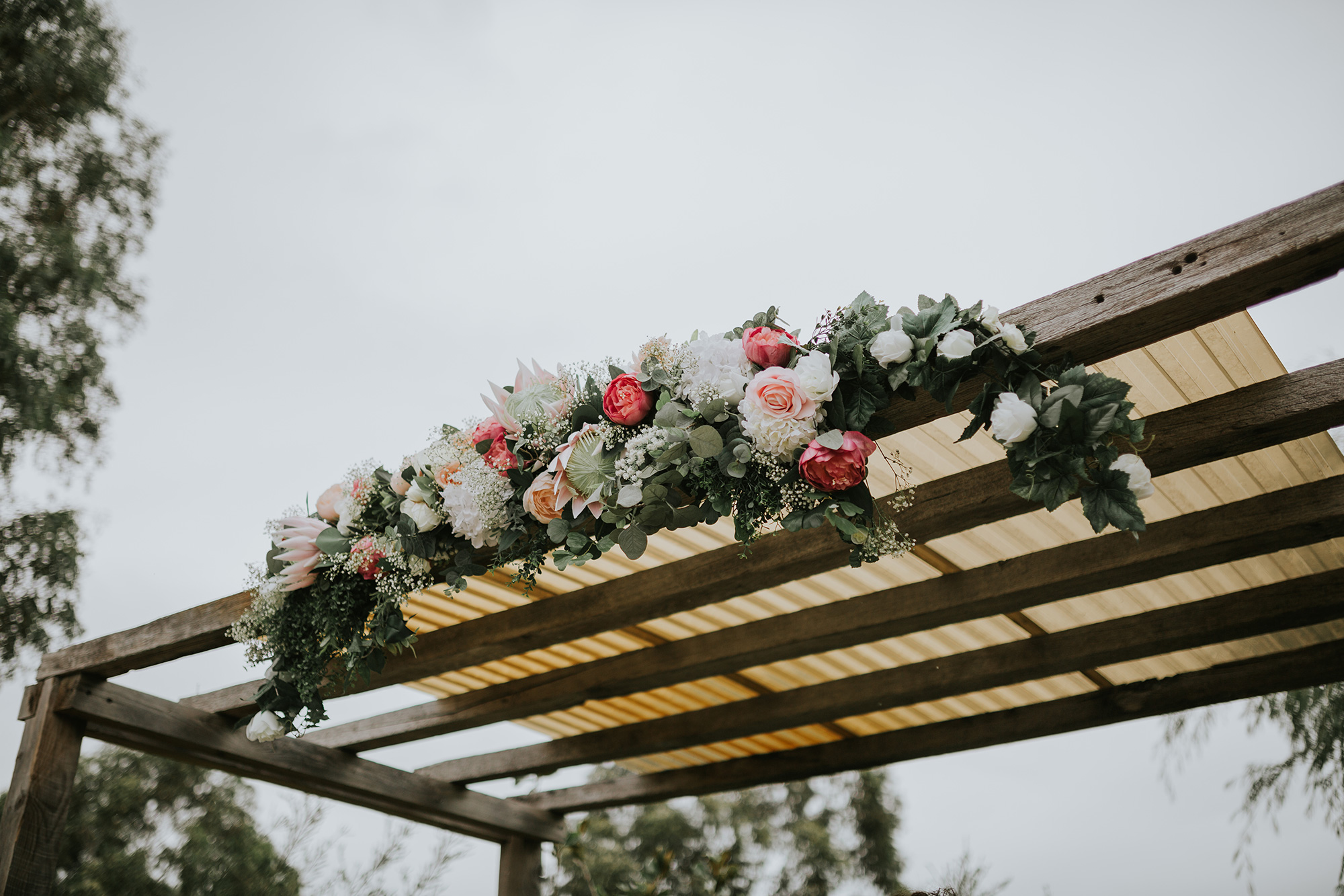 Laura_Aiden_Rustic-Wedding_Ebony-Blush-Photography_010