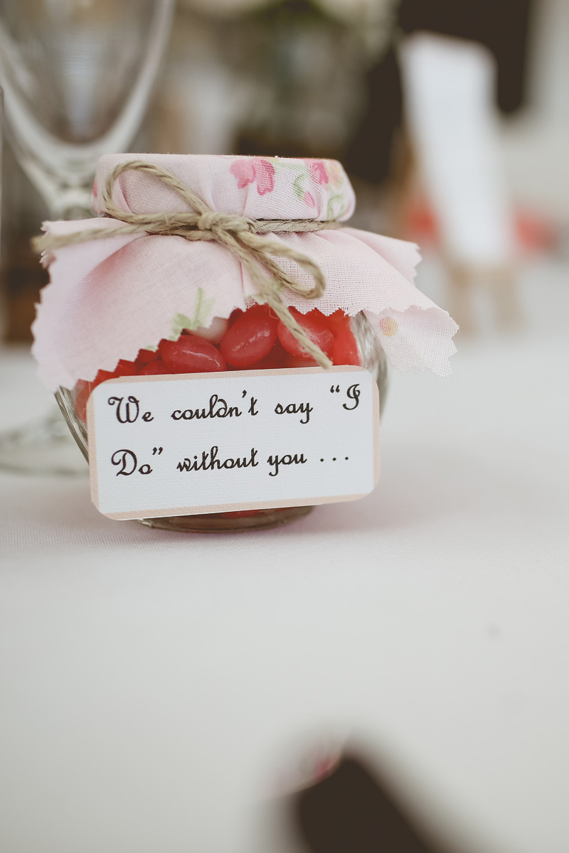 Laura_Nathan_Rustic-Vintage-Wedding_SBS_021