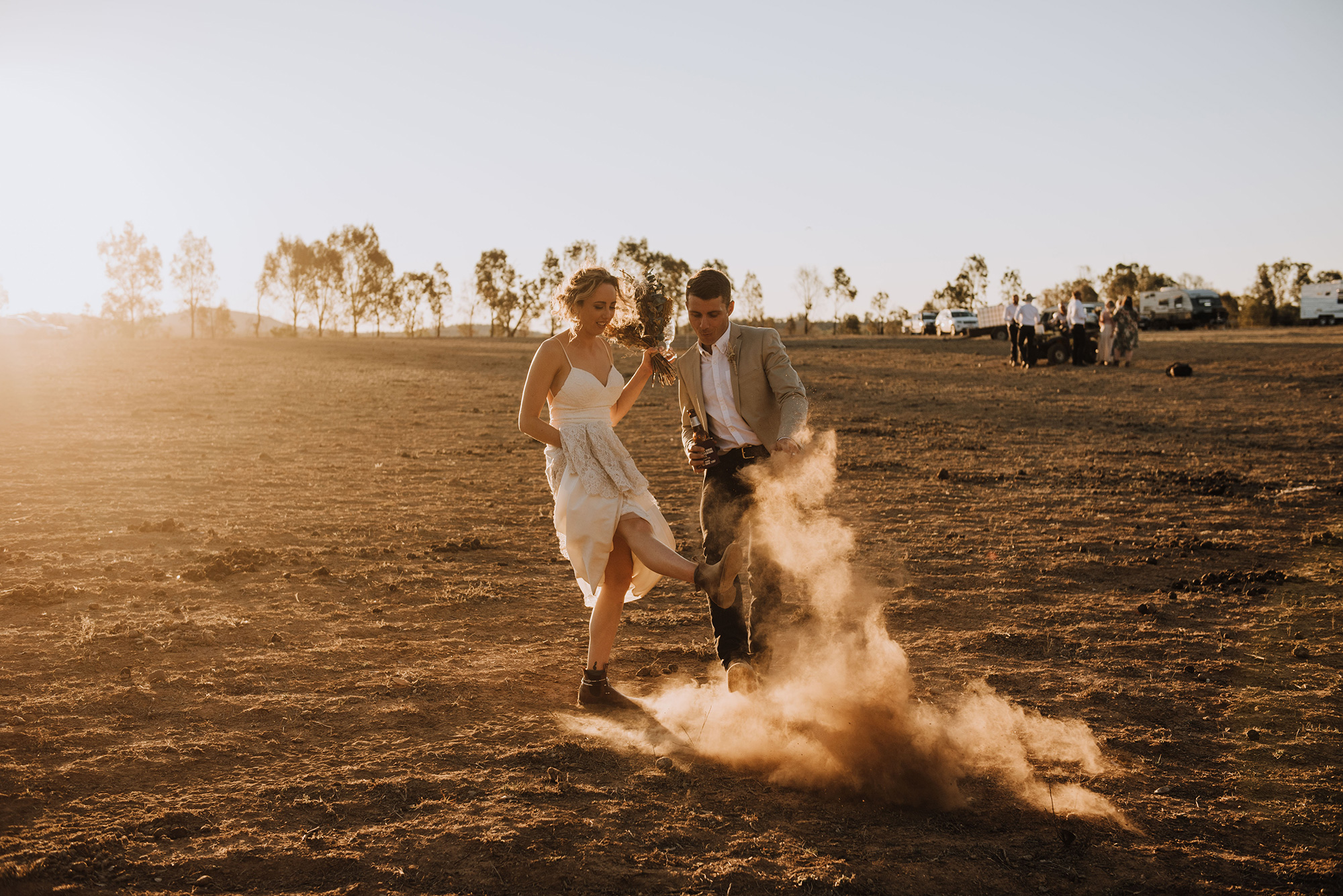 Lauren Blake Country Festival Wedding Finishing Image Photography 041