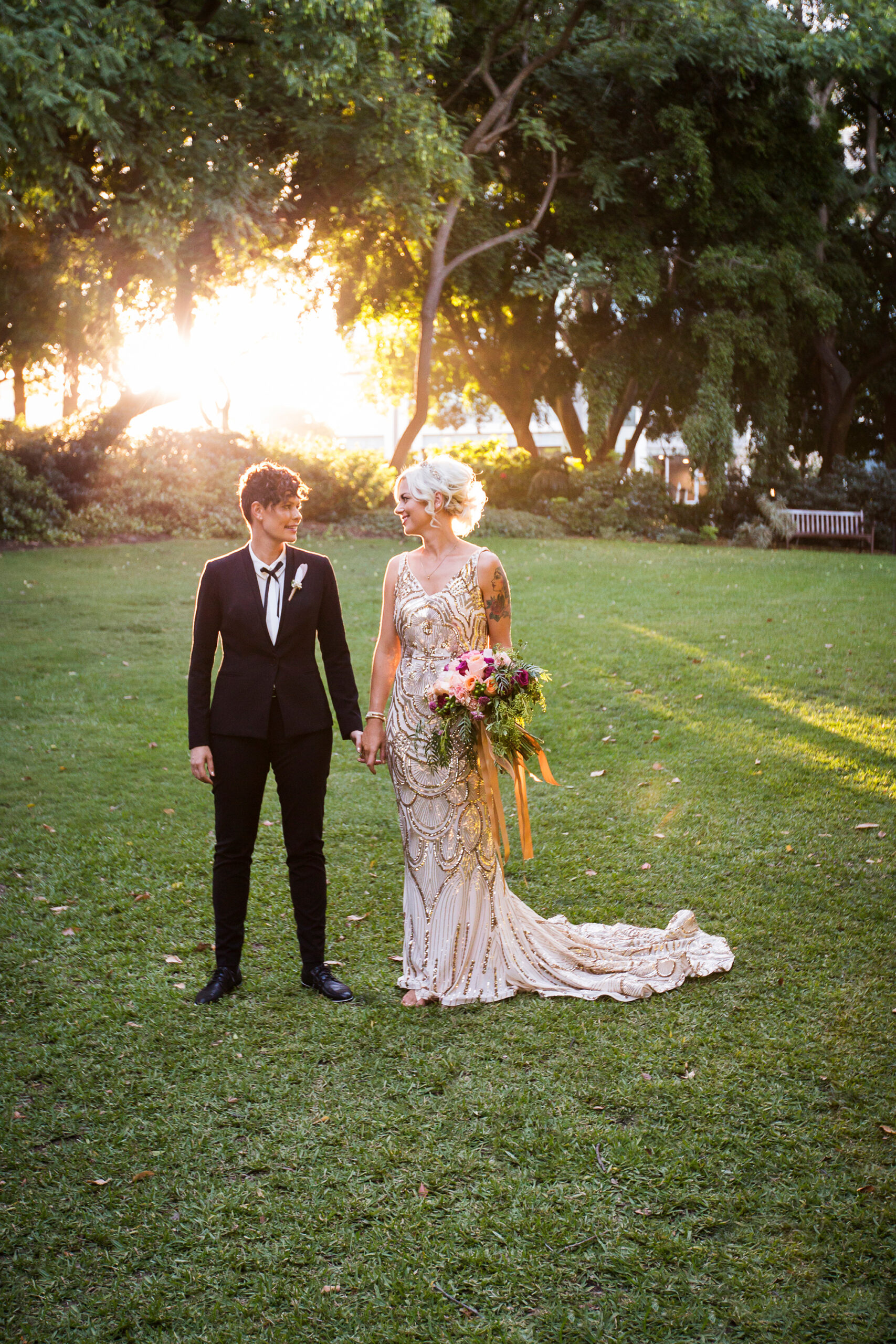Lauren_Erin_Elegant-Garden-Wedding_Sara-Hannagan-Photography_026