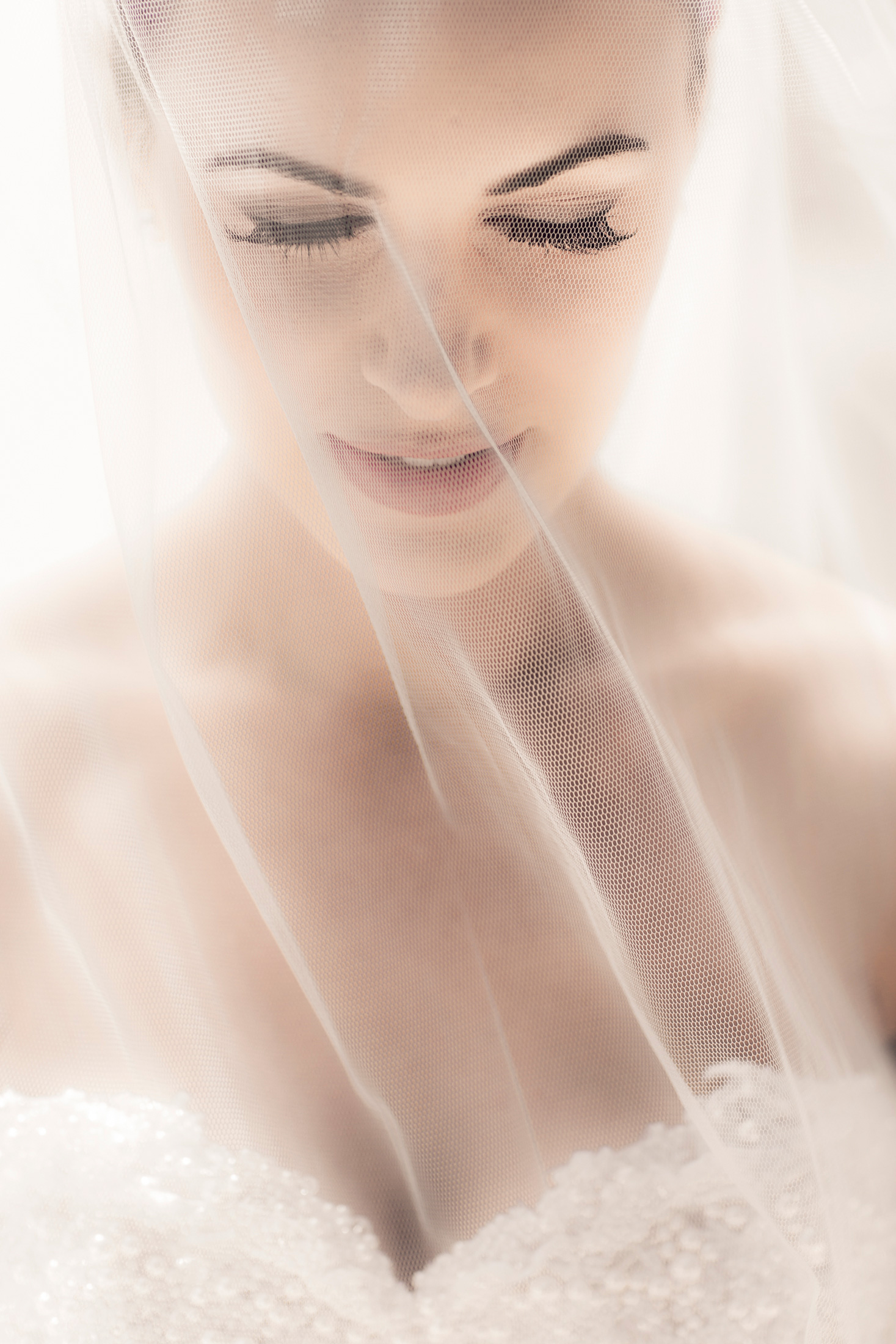 Lauren_Jacob_Elegant-Wedding_011