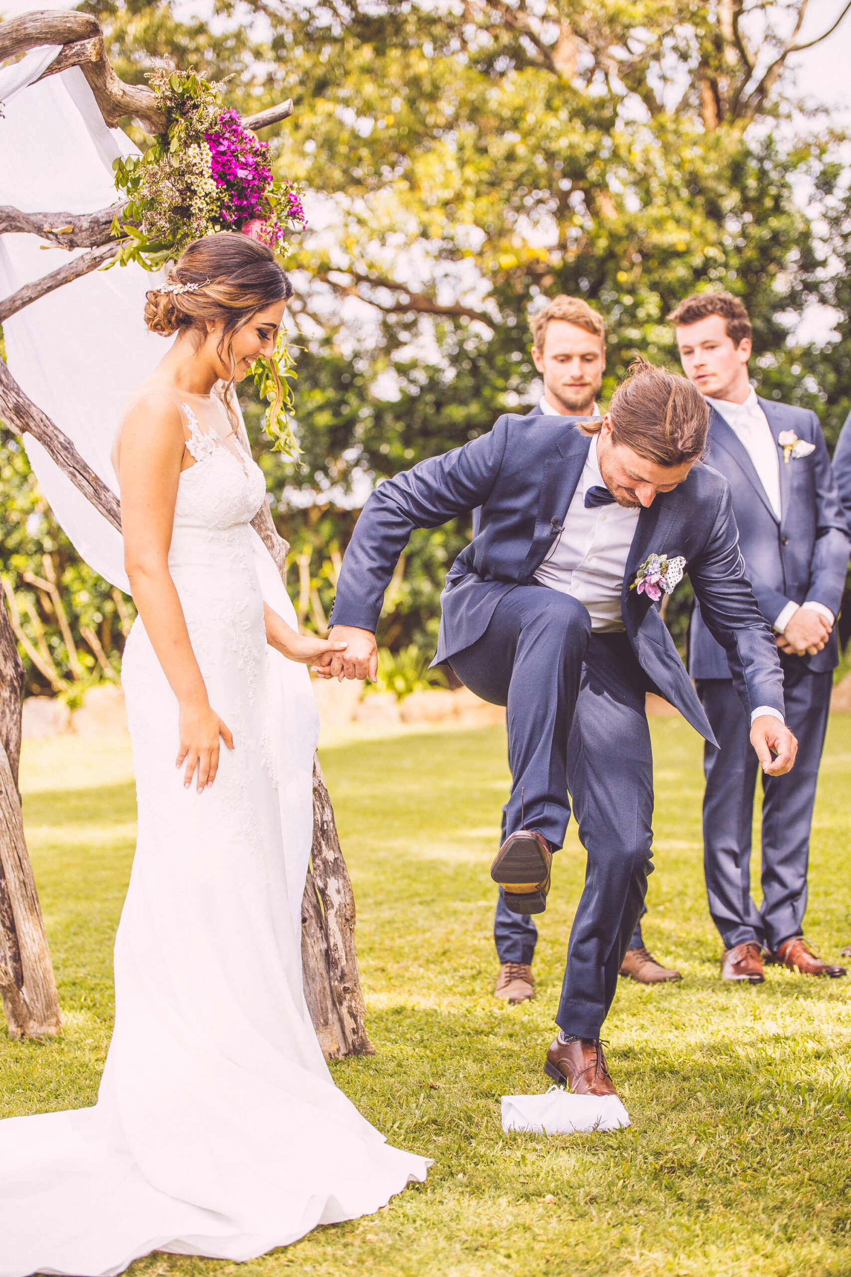 Lena_Lincoln_Byron-Bay-Wedding_019