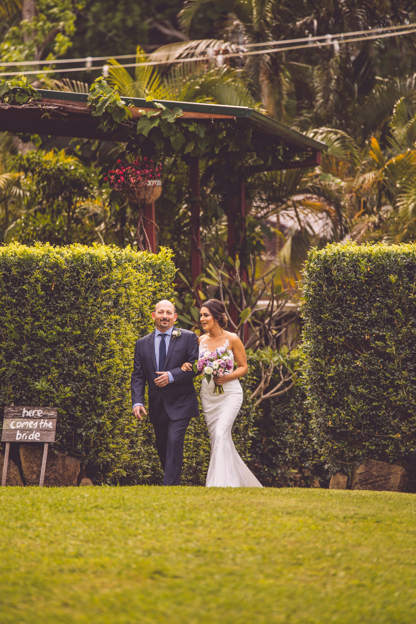 Lena_Lincoln_Byron-Bay-Wedding_SBS_013