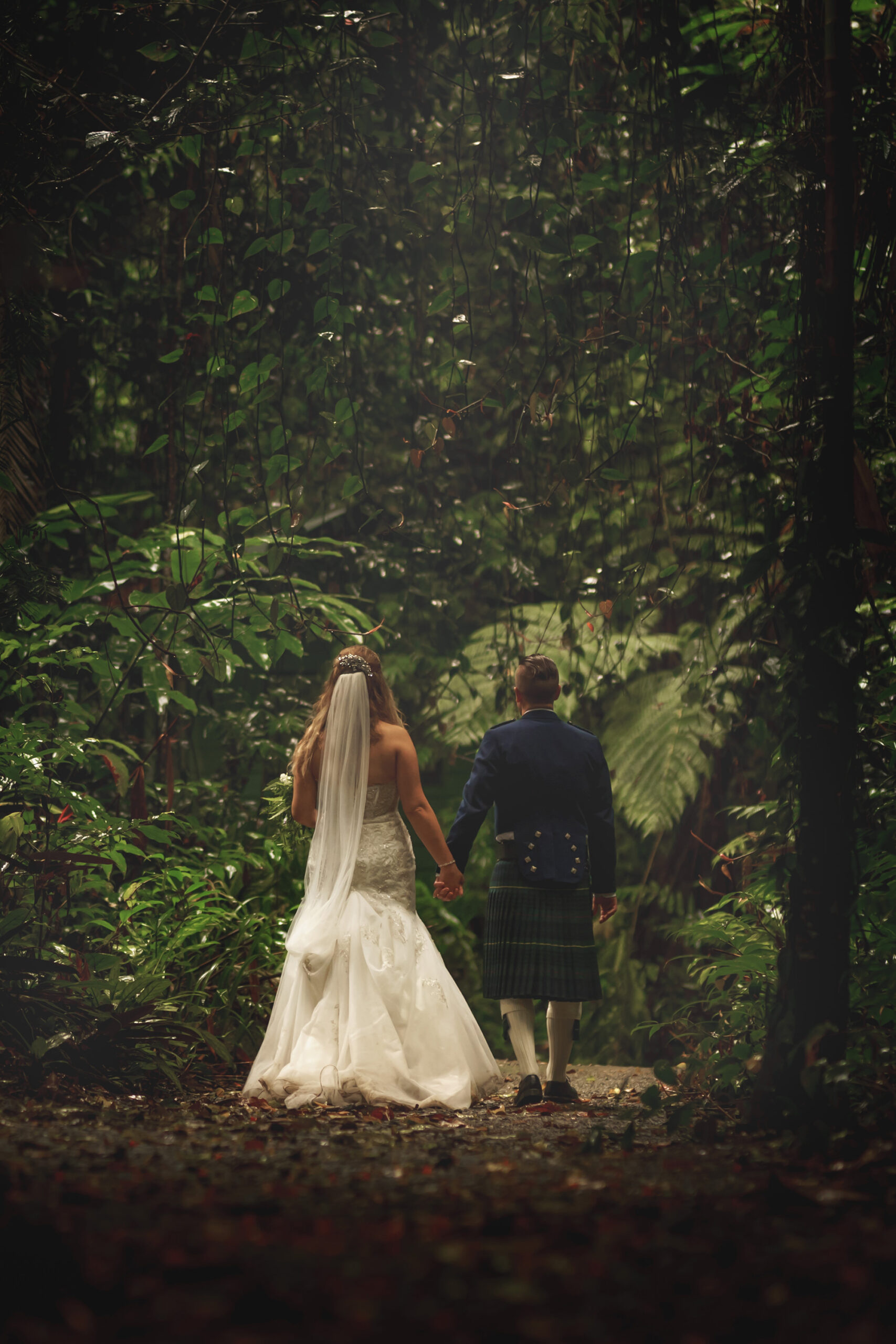 Lisa Jonathan Romantic Wedding Blue Sky Photography SBS 007 scaled