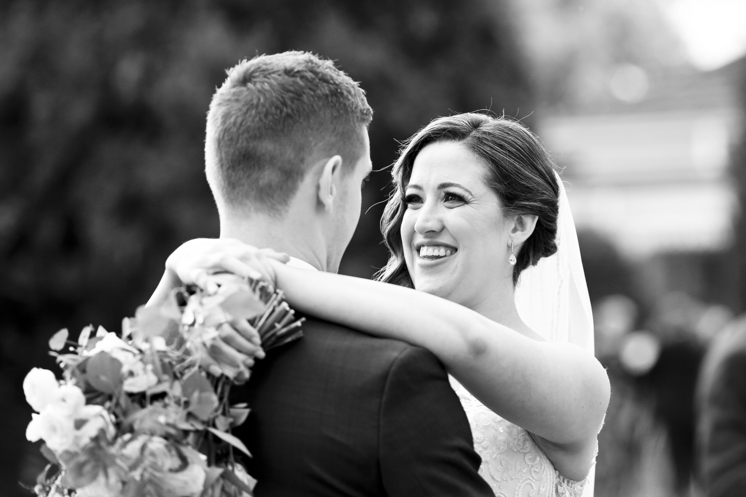Tiffany and Ryan feel the love at romantic garden wedding | Easy Weddings
