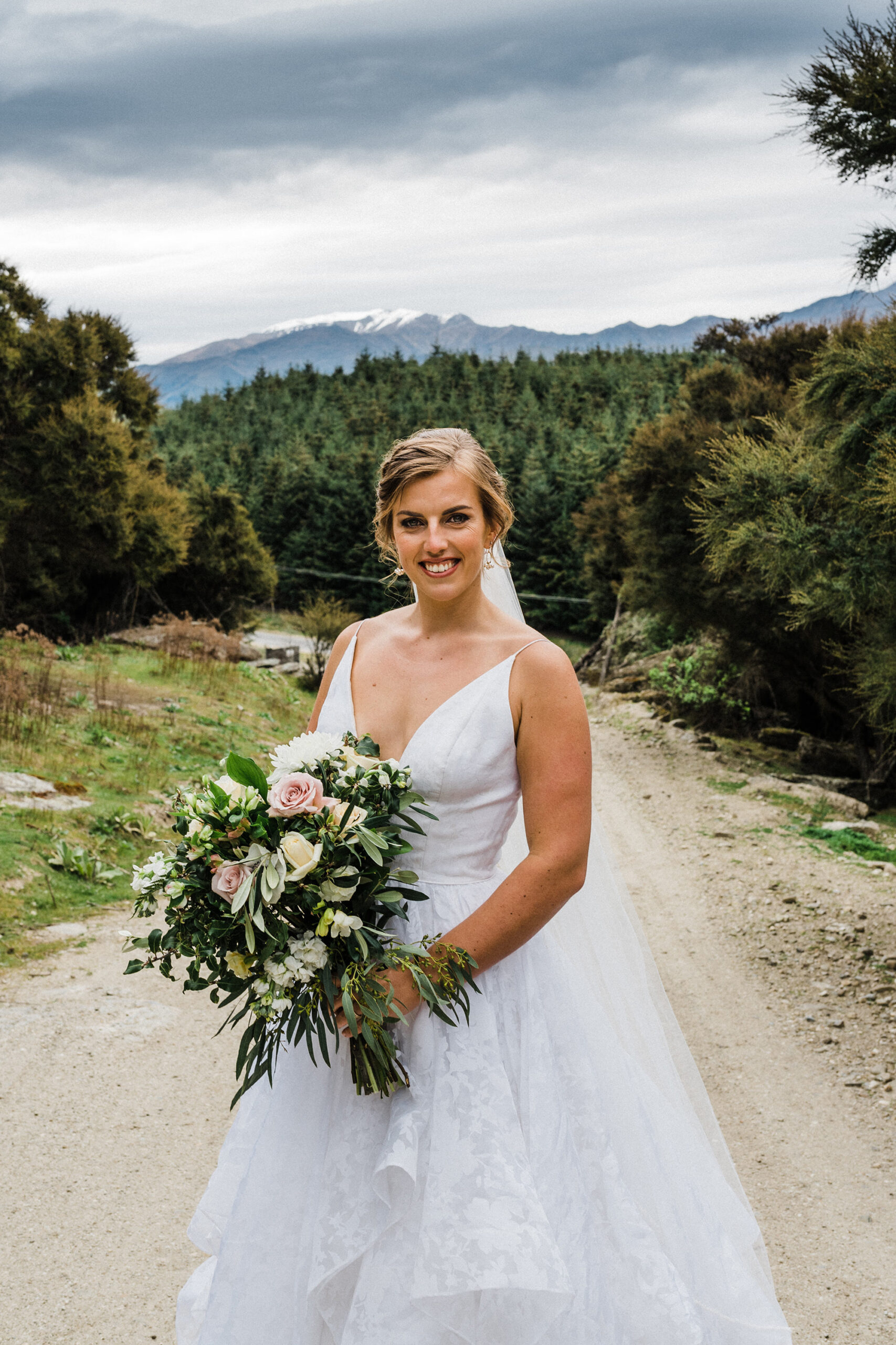 Louisa Travis Rustic Wedding James White Photography SBS 015 scaled