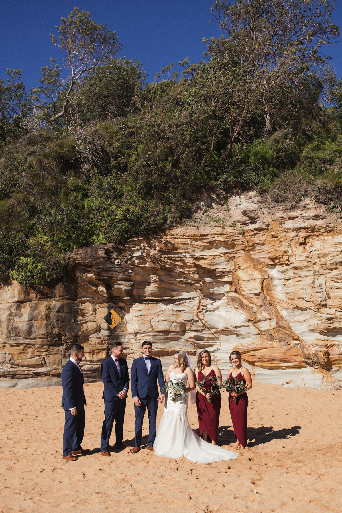 Louise Manzil Elegant Beach Wedding De Lumiere Photography SBS 014