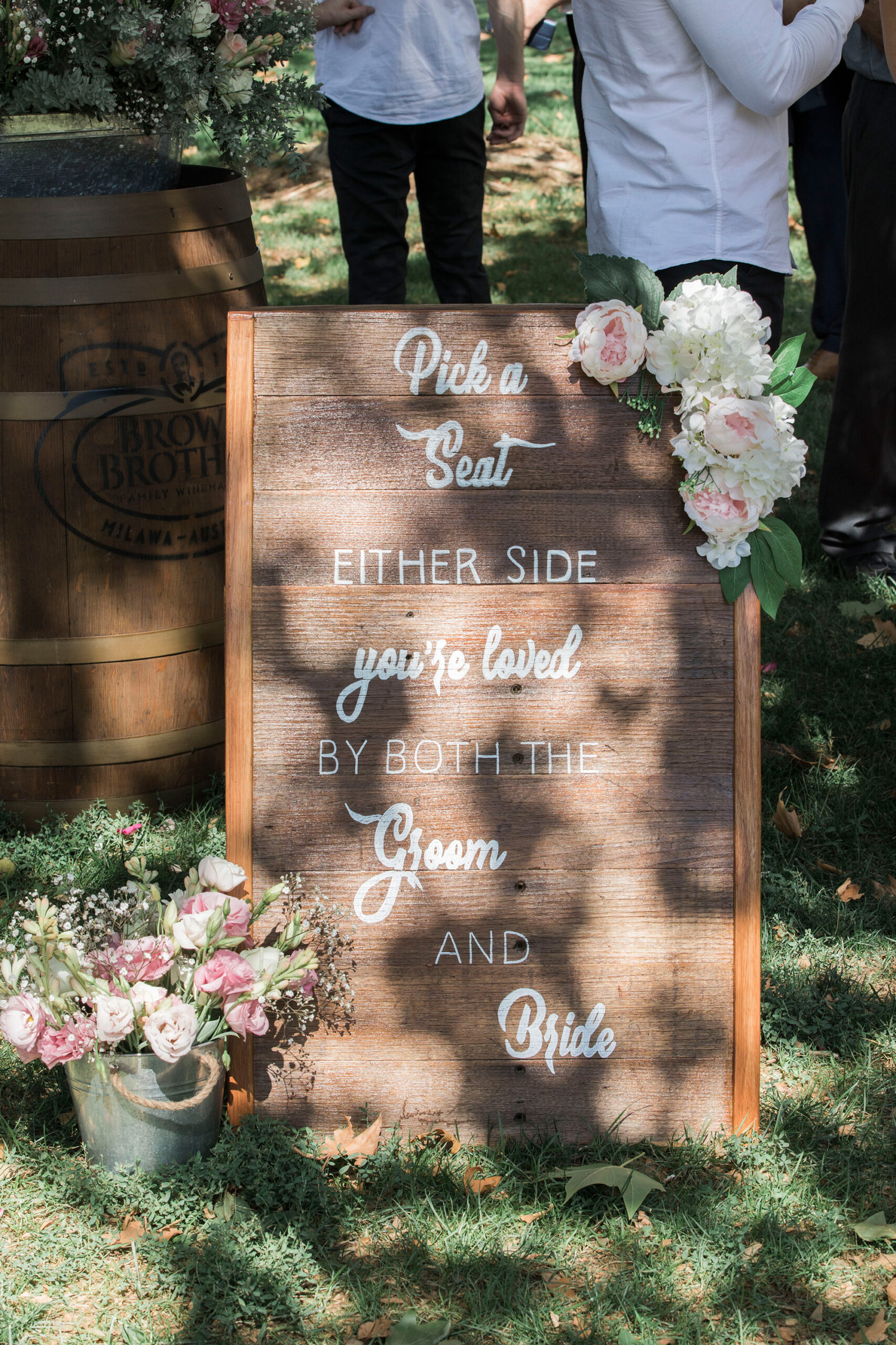 Madelaine Jack Rustic Wedding Love by Shae SBS 008 scaled