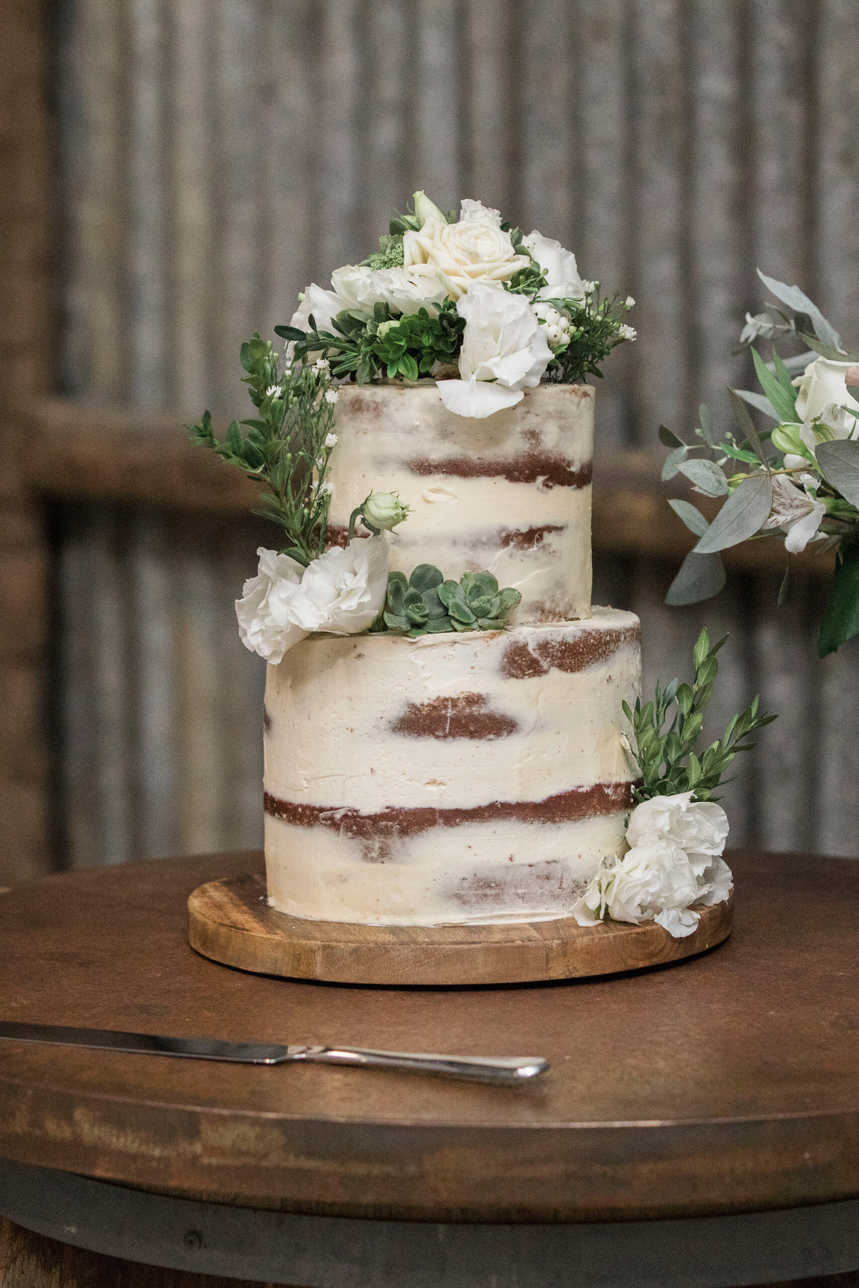 Madelaine Jack Rustic Wedding Love by Shae SBS 033 scaled