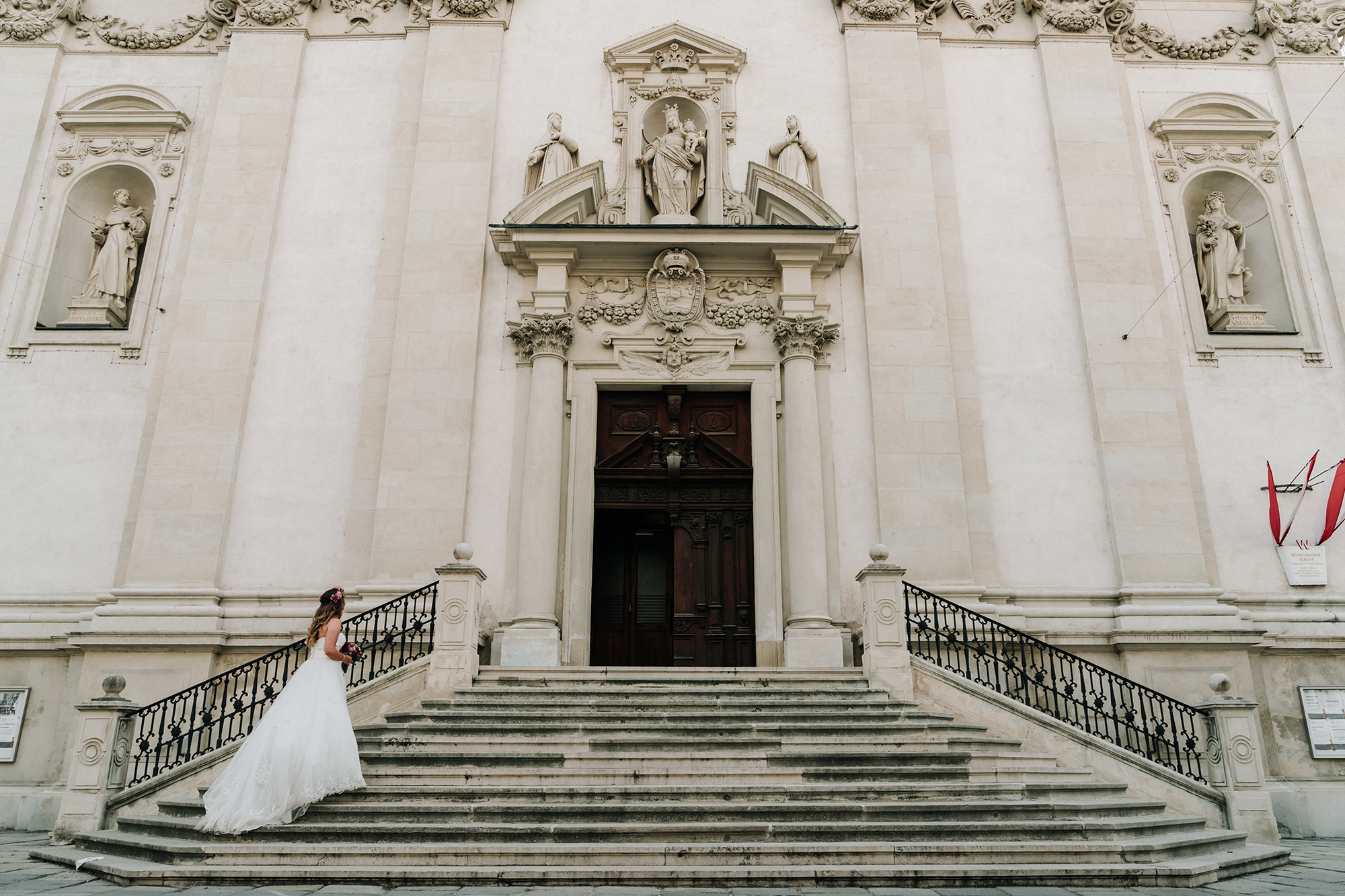 Marta Stefan Vienna Wedding Shoot Black Avenue Productions 015