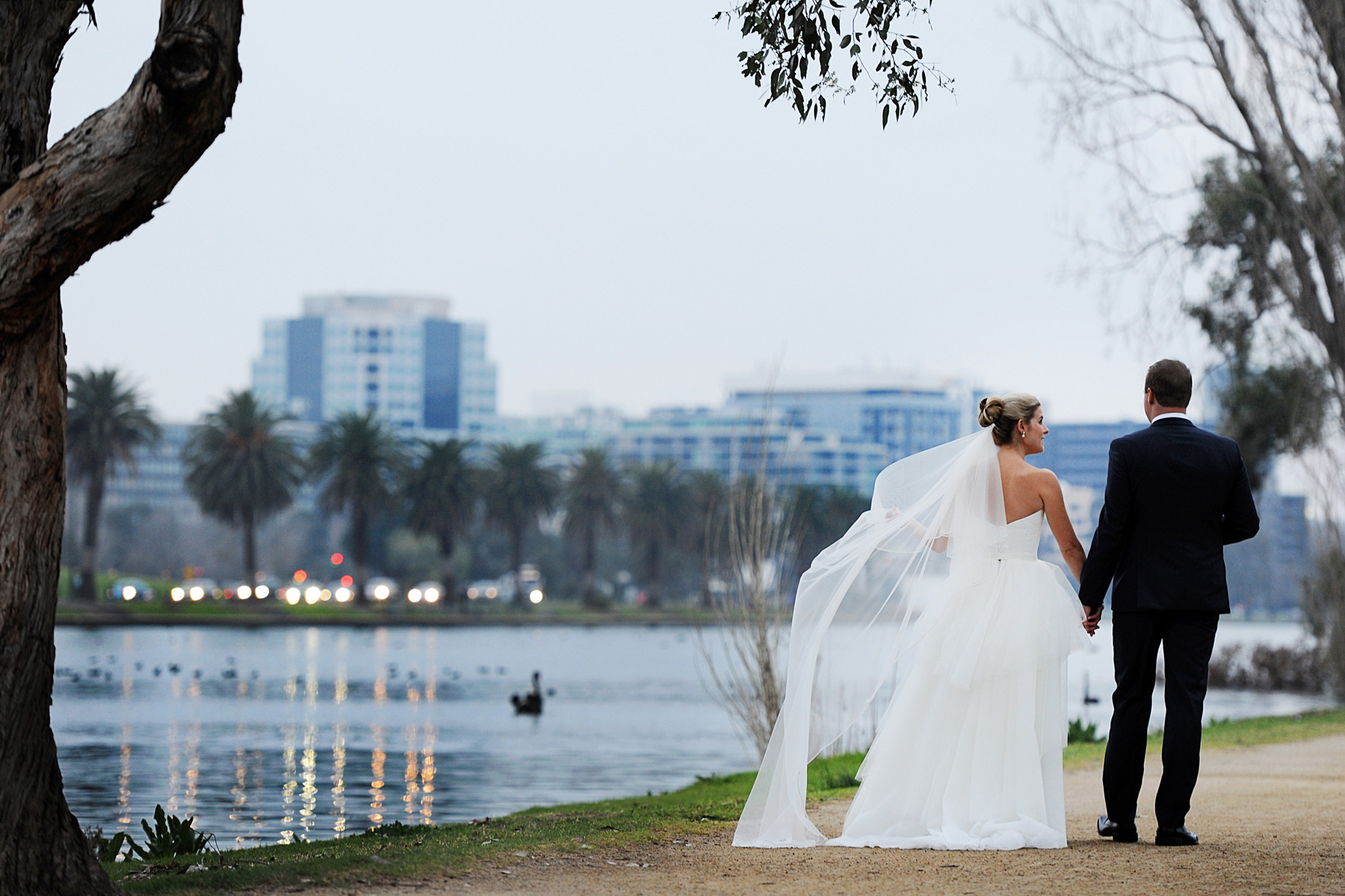 Megan_Matthew_Modern-Melbourne-Wedding_047