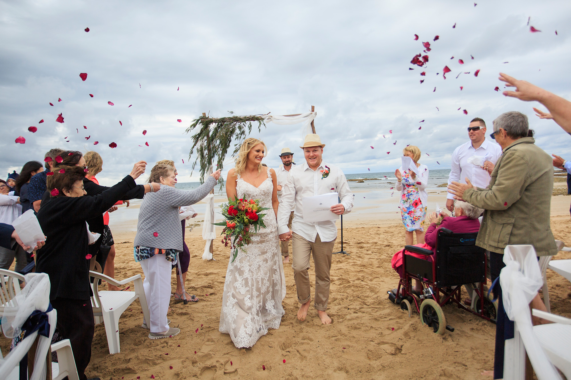 Megan_Travis_Beach-Wedding_015