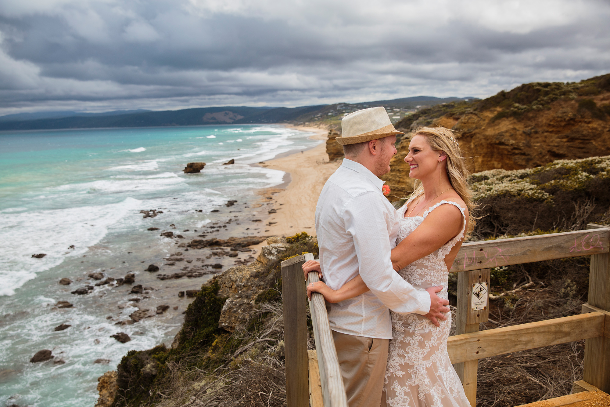 Megan_Travis_Beach-Wedding_022