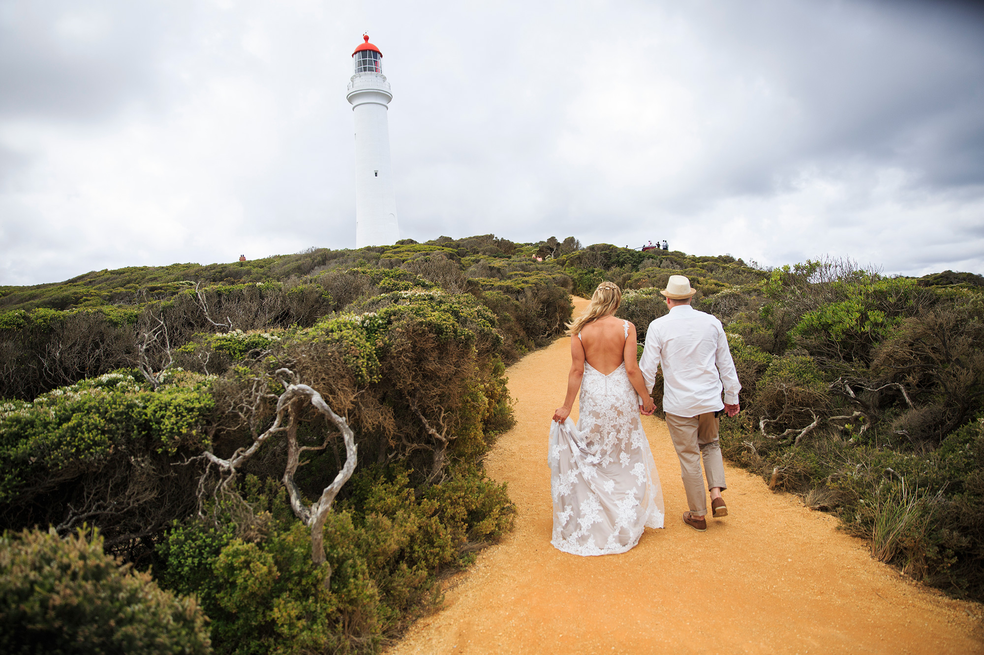 Megan_Travis_Beach-Wedding_023