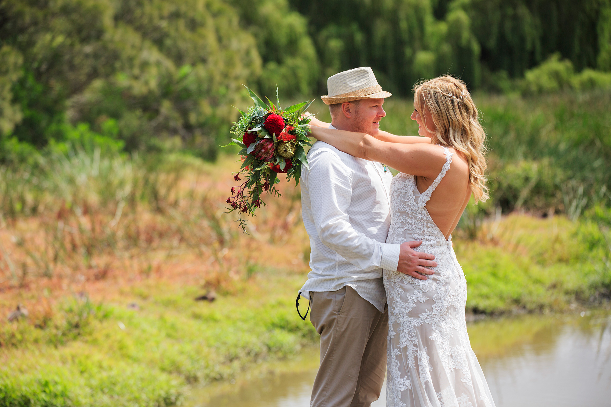 Megan_Travis_Beach-Wedding_026