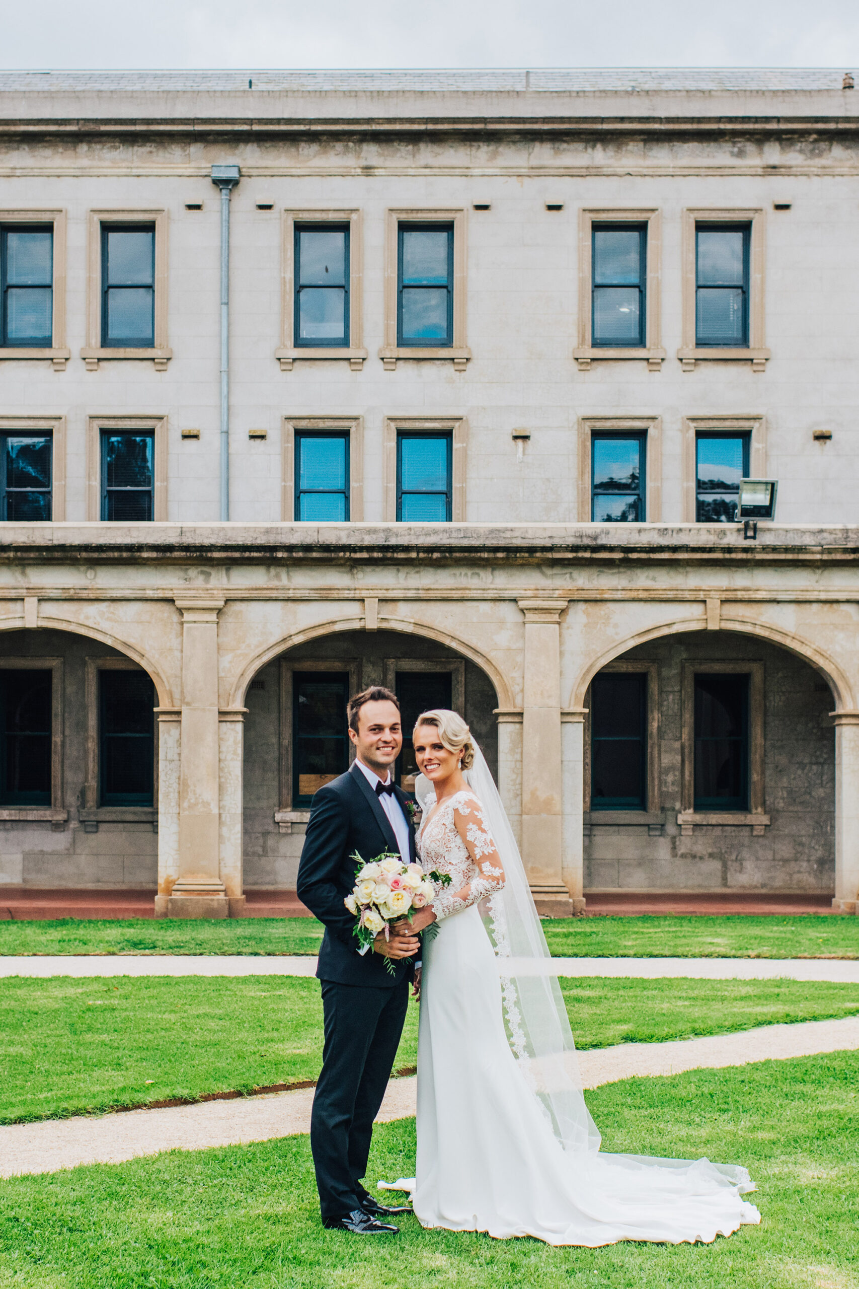 Melinda_David_Werribee-Mansion-Wedding_SBS_021